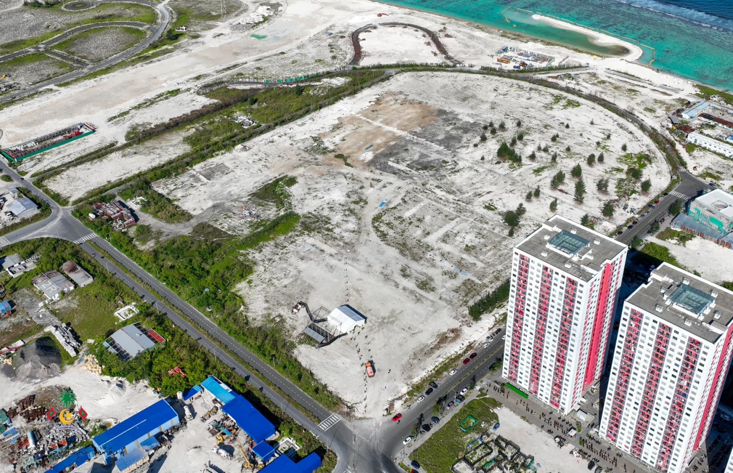 ފުޓްސަލް އިންޑޯ އަޅަން ހަމަޖައްސާފައިވާ ބިން --- ފޮޓޯ: ސްޕޯޓްސް މިނިސްޓްރީ