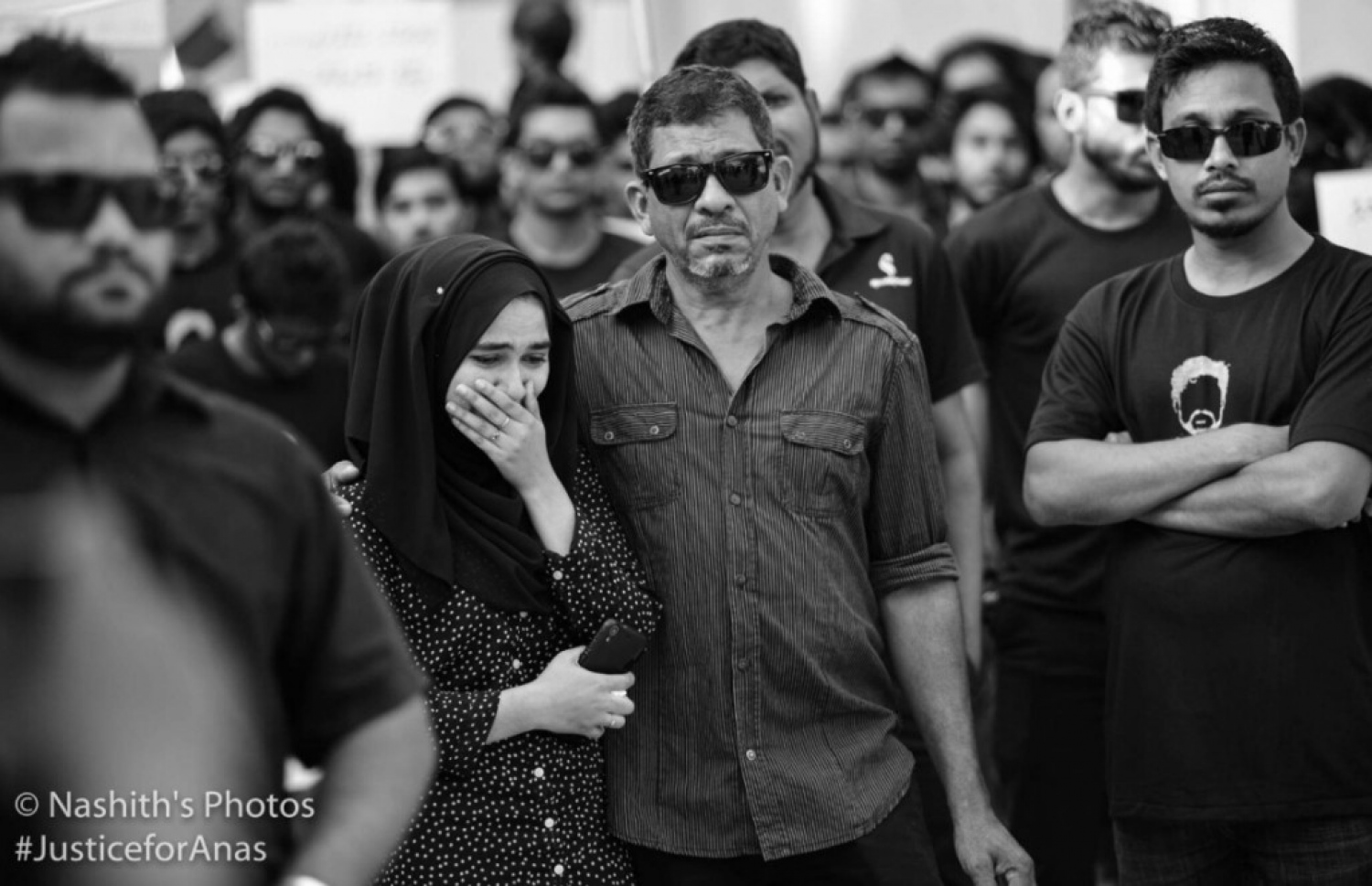 އަނަސްގެ މަރަށް އިންސާފު ހޯދަން ގޮވާލައި ބޭއްވި އެއްވުމެއްގެ ތެރެއިން - ފޮޓޯ: ނާޝިތު ޕޮޓޯސް