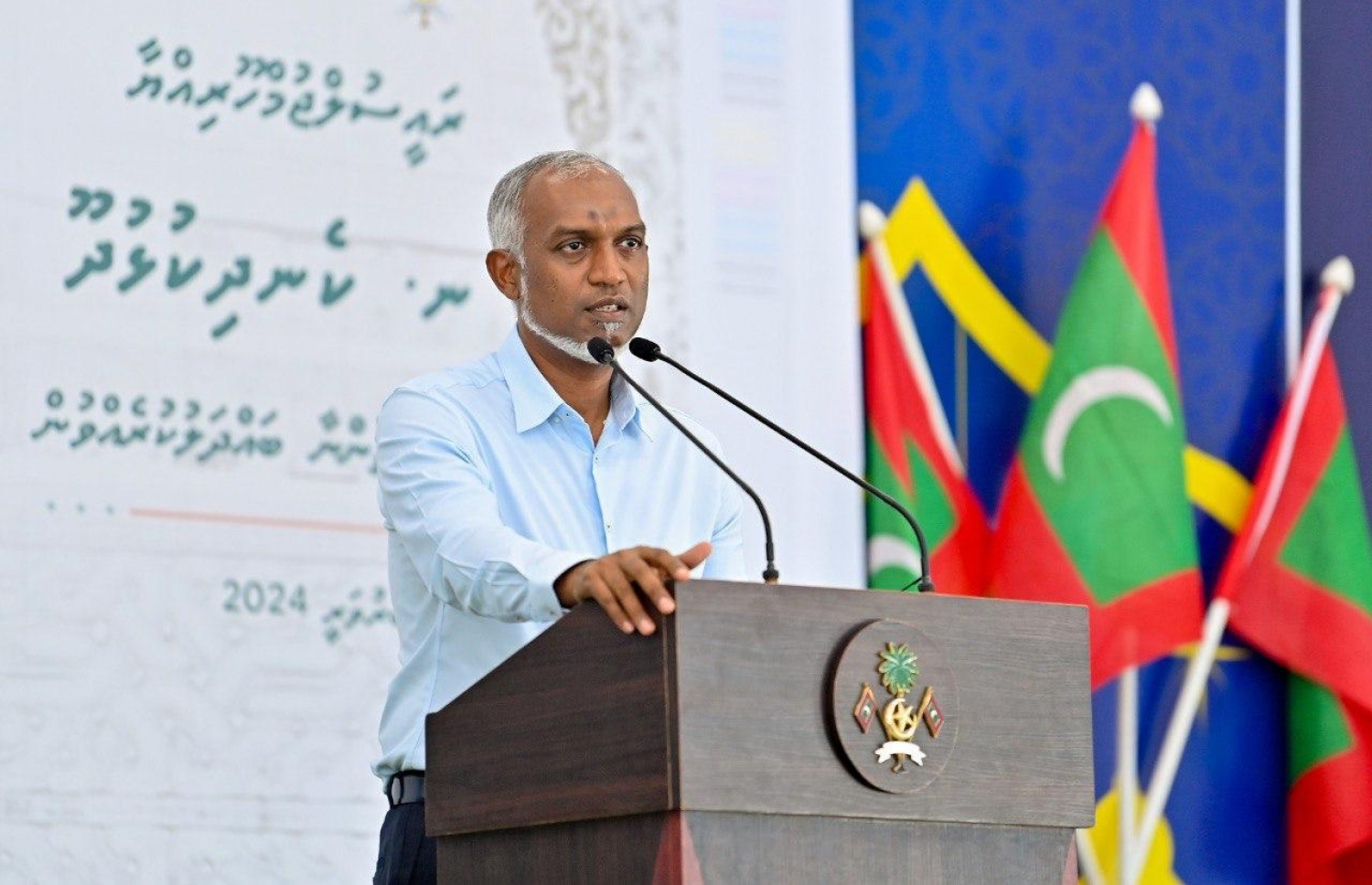 ރައީސް ޑރ. މުހައްމަދު މުއިއްޒު، ނ. ކެނދިކުޅުދޫގެ ރައްޔިތުންނާ ބައްދަލުކުރެއްވުމަށް ބޭއްވި ޖަލްސާ.-- ފޮޓޯ: ރައީސް އޮފީސް