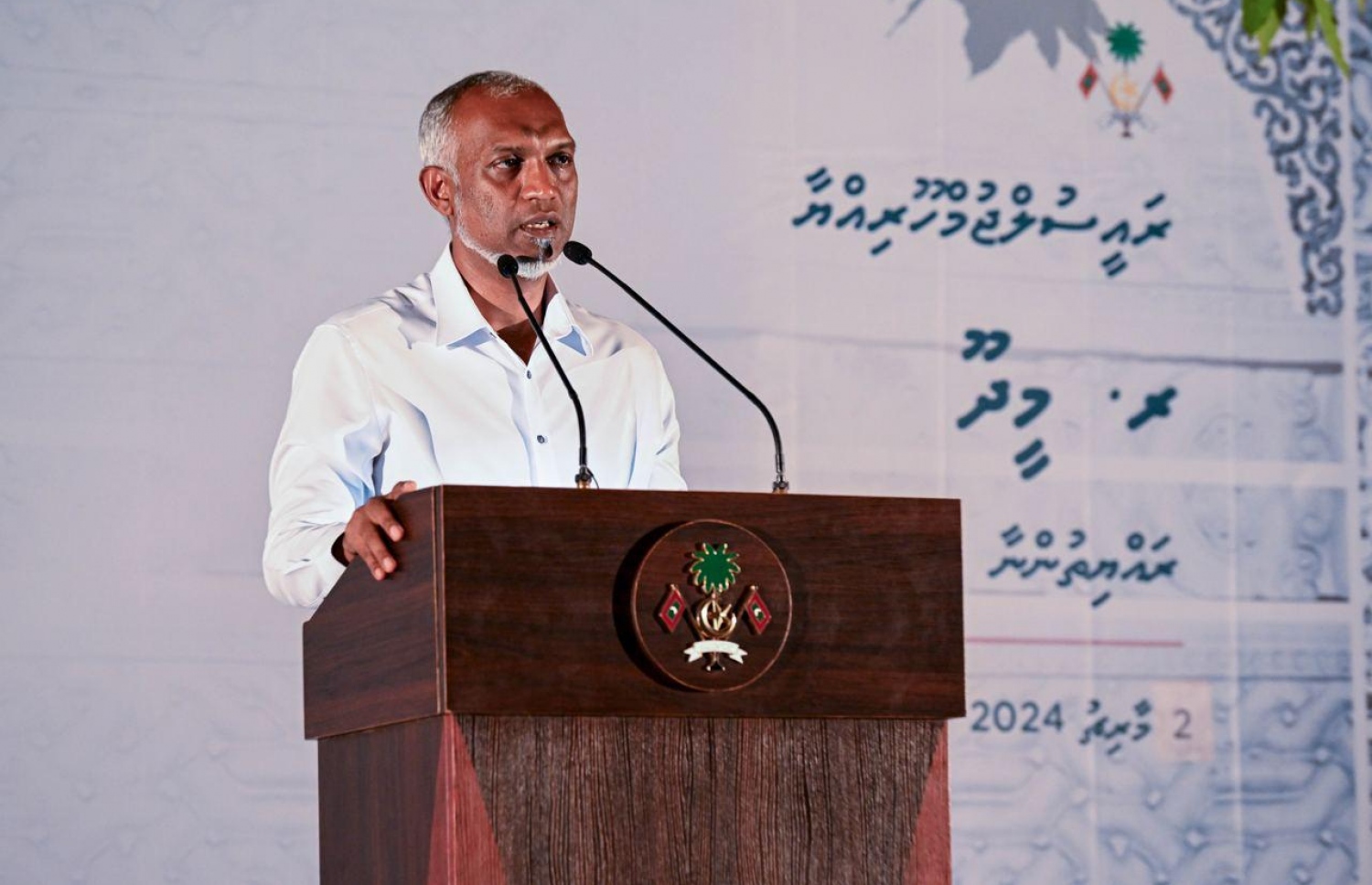 ރައީސް މިރޭ މީދޫ ގައި ވާހަކަފުޅު ދައްކަވަނީ: ފަޅު ރަށްތައް ކައުންސިލްތަކަށް ދޫކުރާ މުއްދަތު 25 އަހަރަށް އިތުރު ކުރާނެ ކަމަށް ވިދާޅުވި