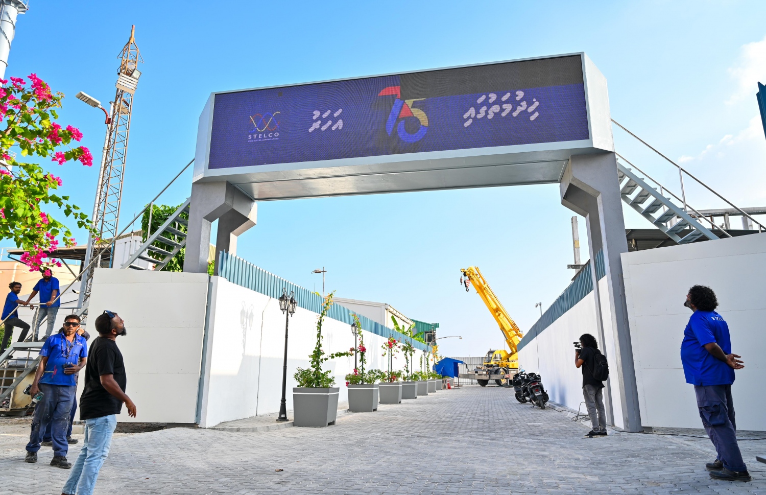 ދޮންއަދަރާދަ ހިނގުމުގެ މަސައްކަތް ނިންމައި ރޯދައިގެ ކުރިން ހުޅުވާލާނެ.-- ފޮޓޯ: ފަޔާޒު މޫސާ/ މިހާރު