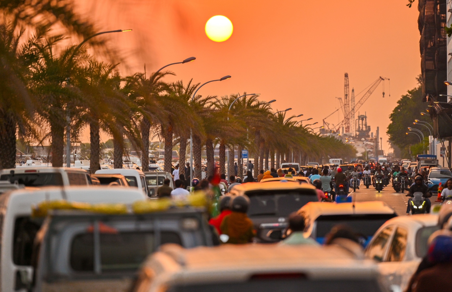 ރޯދަ ކުރުކުރުން އެކި ތަންތަނުން