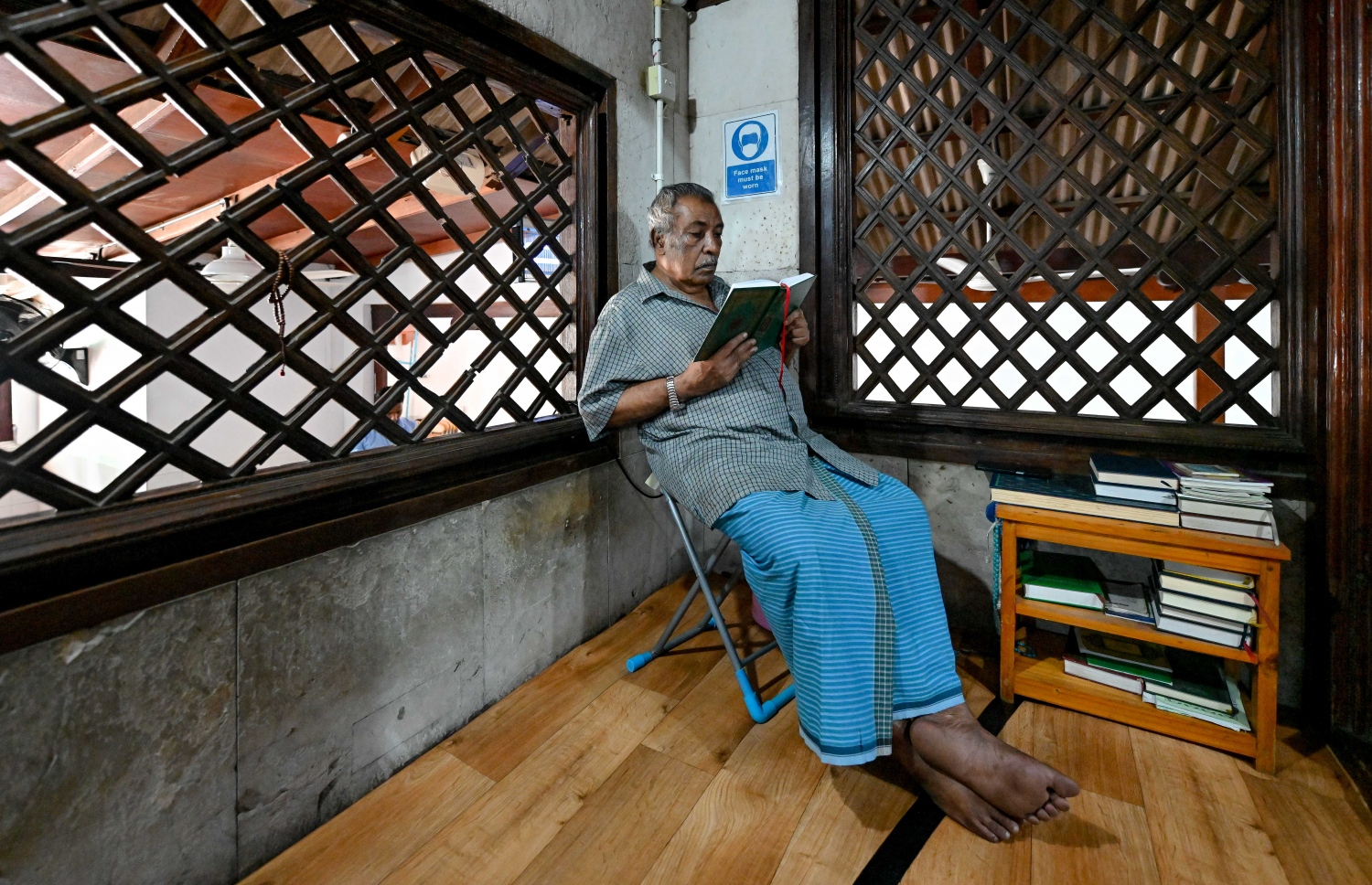 ރޯދަ އާއި އަޅުކަން