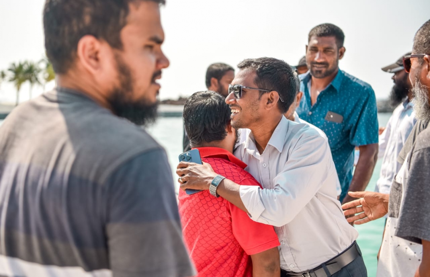 އިއްސެ، މަޖިލިސް އިންތިހާބުގެ ކެމްޕެއިންގައި