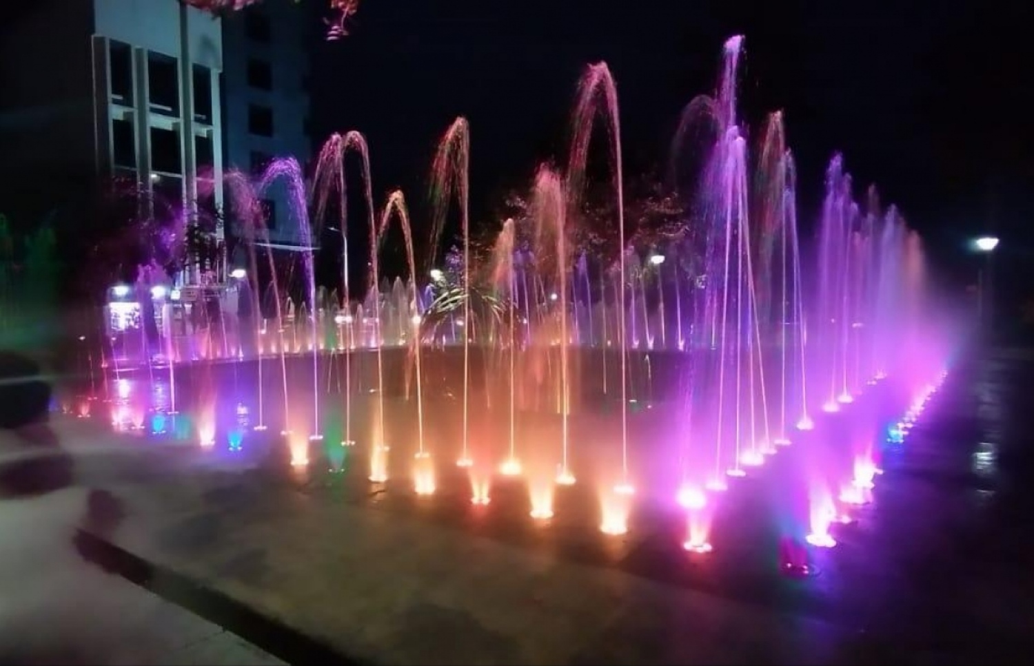 މީގެ ދެ އަހަރު ކުރިން މާލެ ސިޓީ ކައުންސިލުން ފެންއަރުވާ ވަޑާން މަރާމާތުކުރުމަށް ފަހު ޓެސްޓުކުރަނީ.-- ފޮޓޯ: ކައުންސިލް