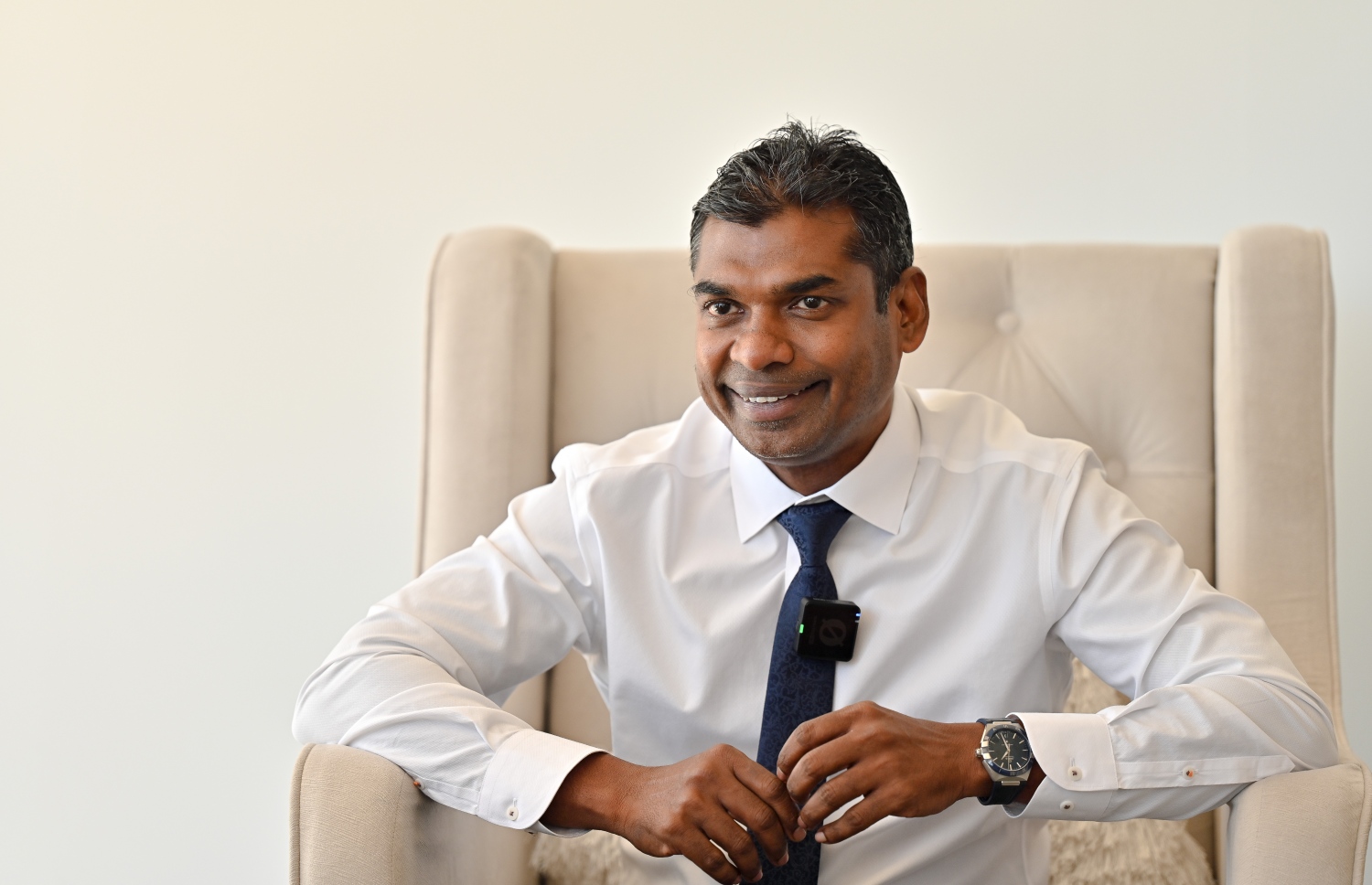 އެސްޓީއޯގެ މެނޭޖިން ޑިރެކްޓަރު ޝިމާދު "މިހާރު" އާ ވާހަކަދައްކަވަނީ -- ފޮޓޯ: ނިޝާން އަލީ / މިހާރު