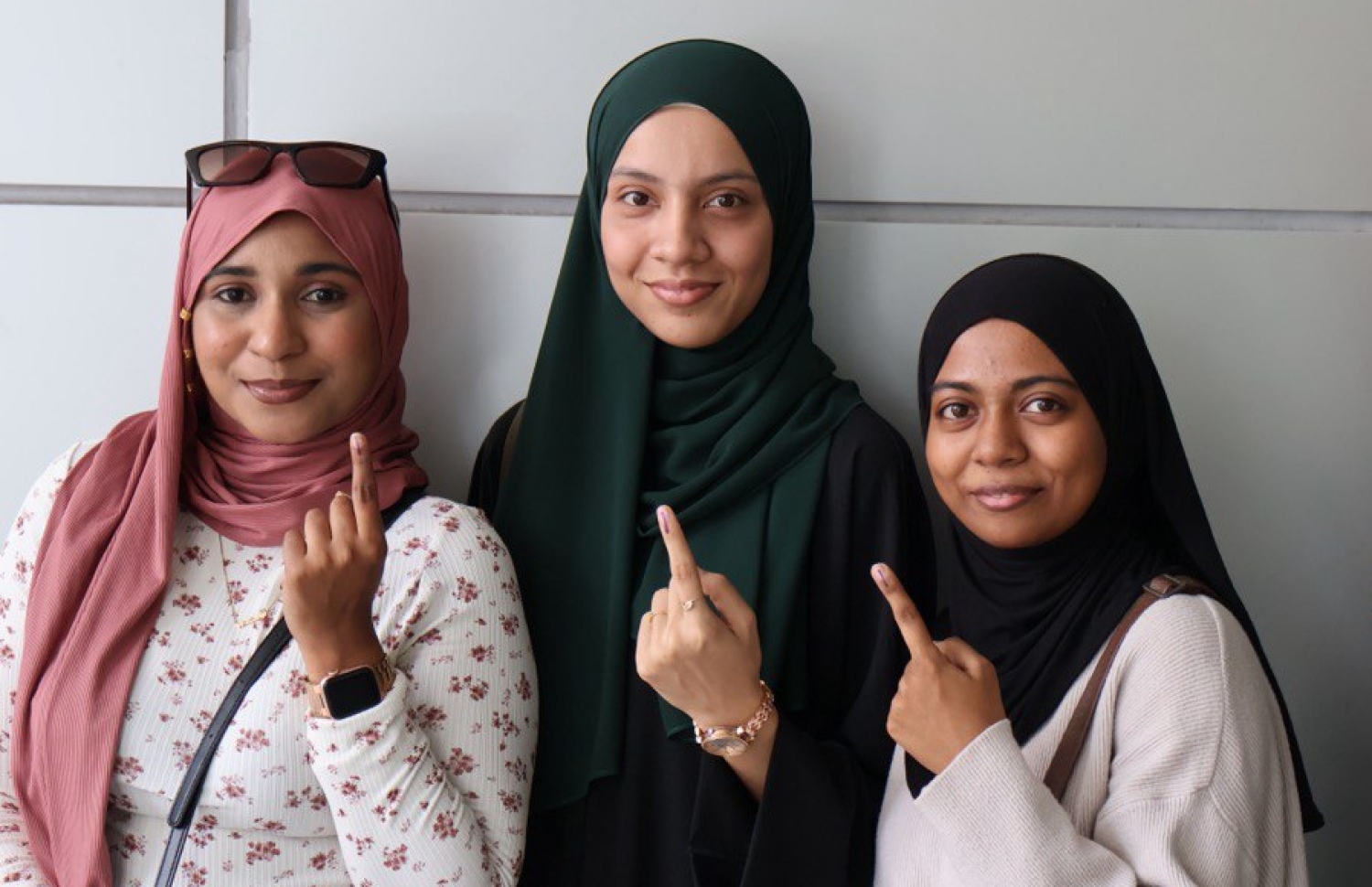 މަޖިލިސް އިންތިހާބު އެކި ހިސާބުތަކުގައި