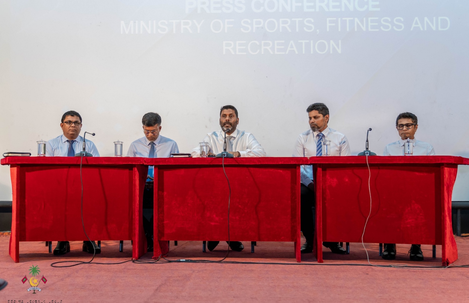 ސްޕޯޓްސް މިނިސްޓްރީން މިއަދު ބޭއްވި ޕްރެސް ކޮންފަރެންސްގެ ތެރެއިން --- ފޮޓޯ: ސްޕޯޓްސް މިނިސްޓްރީ