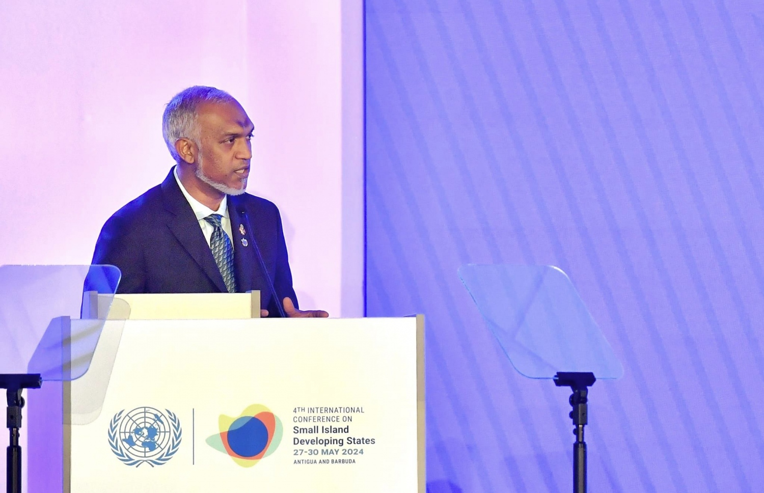 ސިޑްސް ކޮންފަރެންސްގެ ފުރަތަމަ ބައްދަލުވުމުގައި ރައީސް މުއިއްޒު މިއަދު ވާހަކަފުޅު ދައްކަވަނީ.--- ފޮޓޯ: ރައީސް އޮފީސް