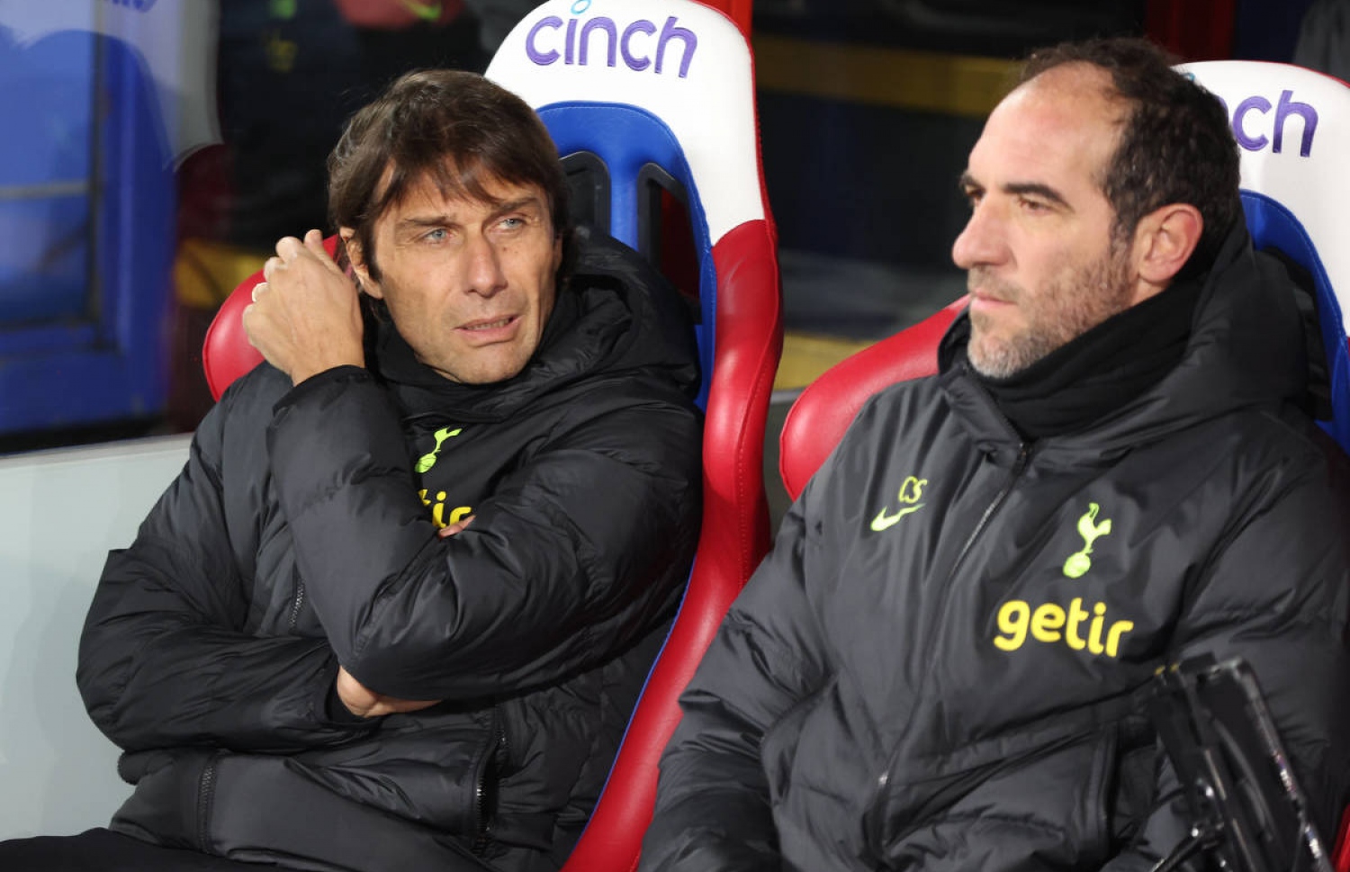 ސްޓެލީނީ އާއި ކޮންޓޭ