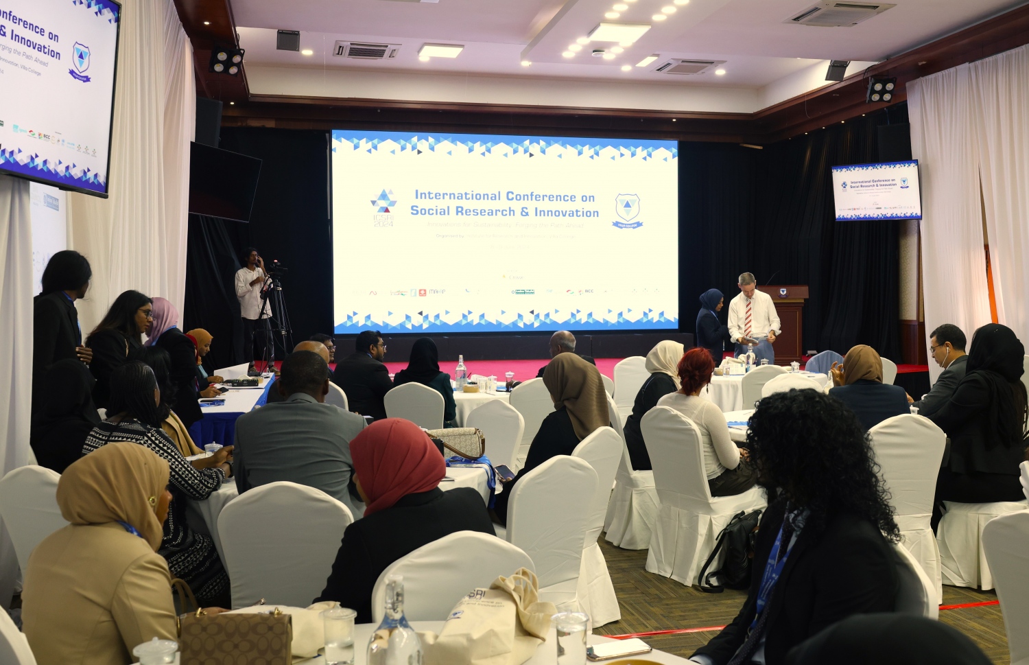 އައިސީއެސްއާރުއައި ކޮންފަރެންސް ފެށުމުގެ ރަސްމިއްޔާތު ބާއްވަނީ.