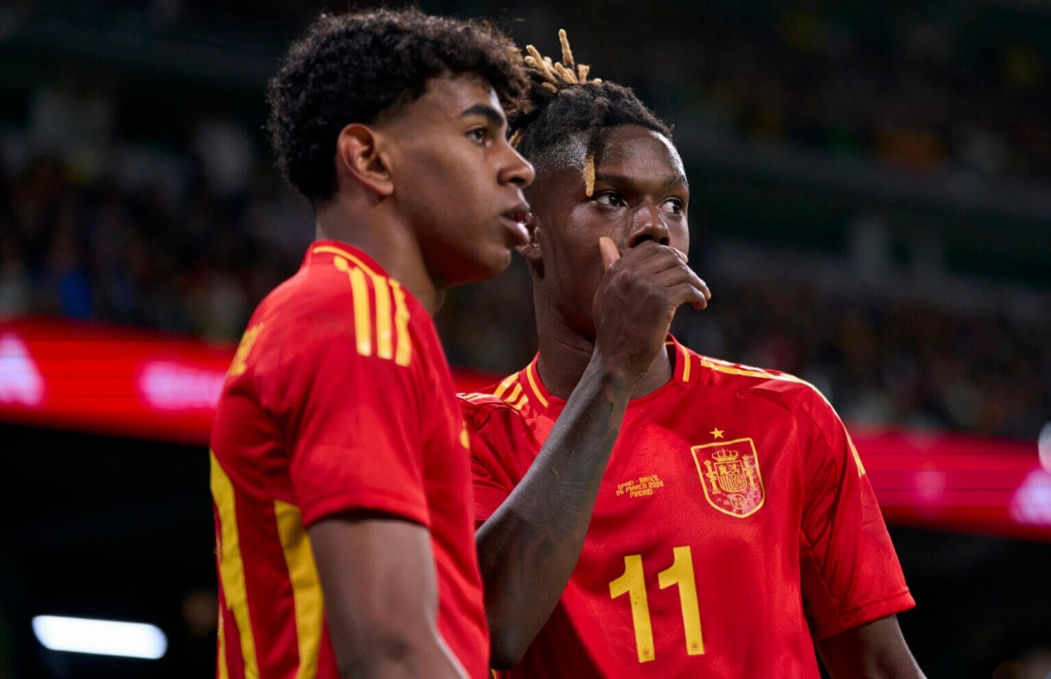 ނިކޯ ވިލިއަމްސް (ކ) އާއި ލަމީން ޔަމާލް