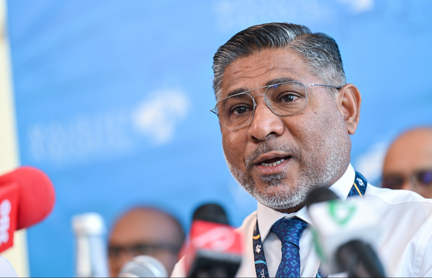 އެމްއޭސީއެލްގެ މެނޭޖިން ޑިރެކްޓަރު ޝަރީފު ވާހަކަދައްކަވަނީ -- ފޮޓޯ: ނިޝާން އަލީ / މިހާރު