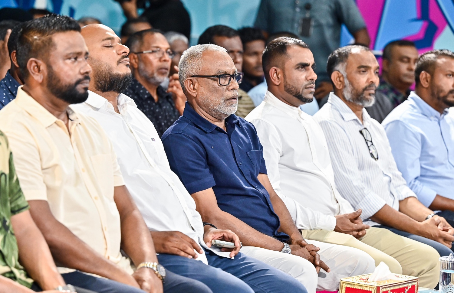 ޕީއެންސީ ޖަގަހަ ޖަލަސާގައި ޕާޓީގެ ޗެއާޕާސަން އަބްދުއްރަހީމް އަބްދުﷲ އާއި ސަރުކާރުގެ ބައެއް ވެރިން ބައިވެރިވަނީ.-- ފޮޓޯ: ފަޔާޒް މޫސާ / މިހާރު
