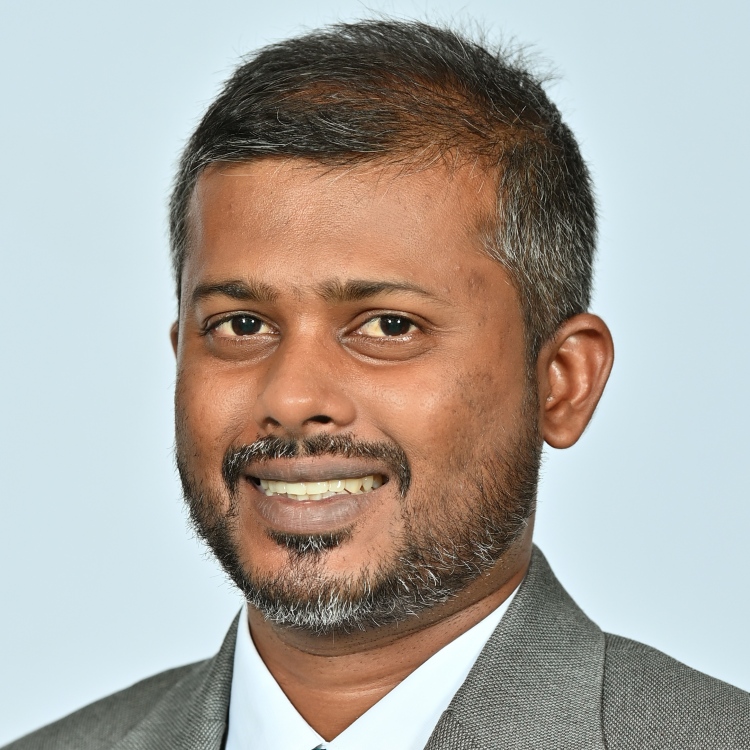ދައުލަތުގެ ތިން ބާރުގެ އިމާރާތްތަކުގައި ހުޅުޖަހަން ގޮވާލި މައްސަލާގައި ޒިހާން ހައްޔަރުކޮށްފި