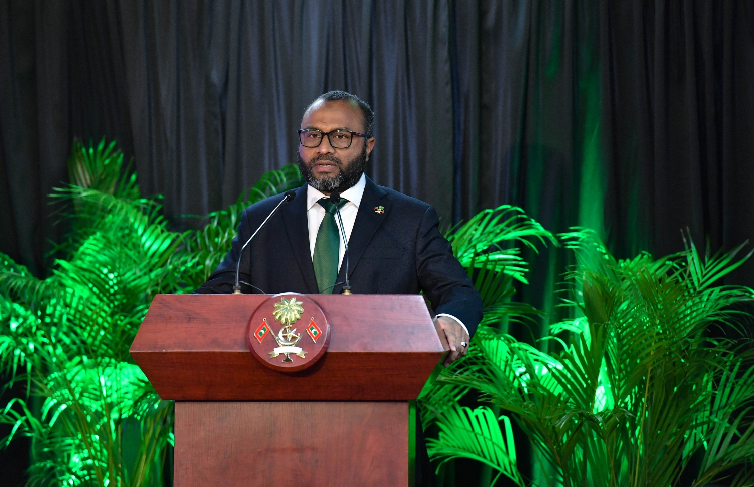 ގުރުއާން ކިޔެވުމުގެ 36 ވަނަ ގައުމީ މުބާރާތުގެ ނަތީޖާ ފާޅުކުރުމަށް ބޭއްވި ޖަލްސާގައި އިސްލާމިކް މިނިސްޓަރު ޑރ. މުހައްމަދު ޝަހީމް އަލީ ސައީދު ވާހަކަދައްކަވަނީ.-- ފޮޓޯ: ރައީސް އޮފީސް