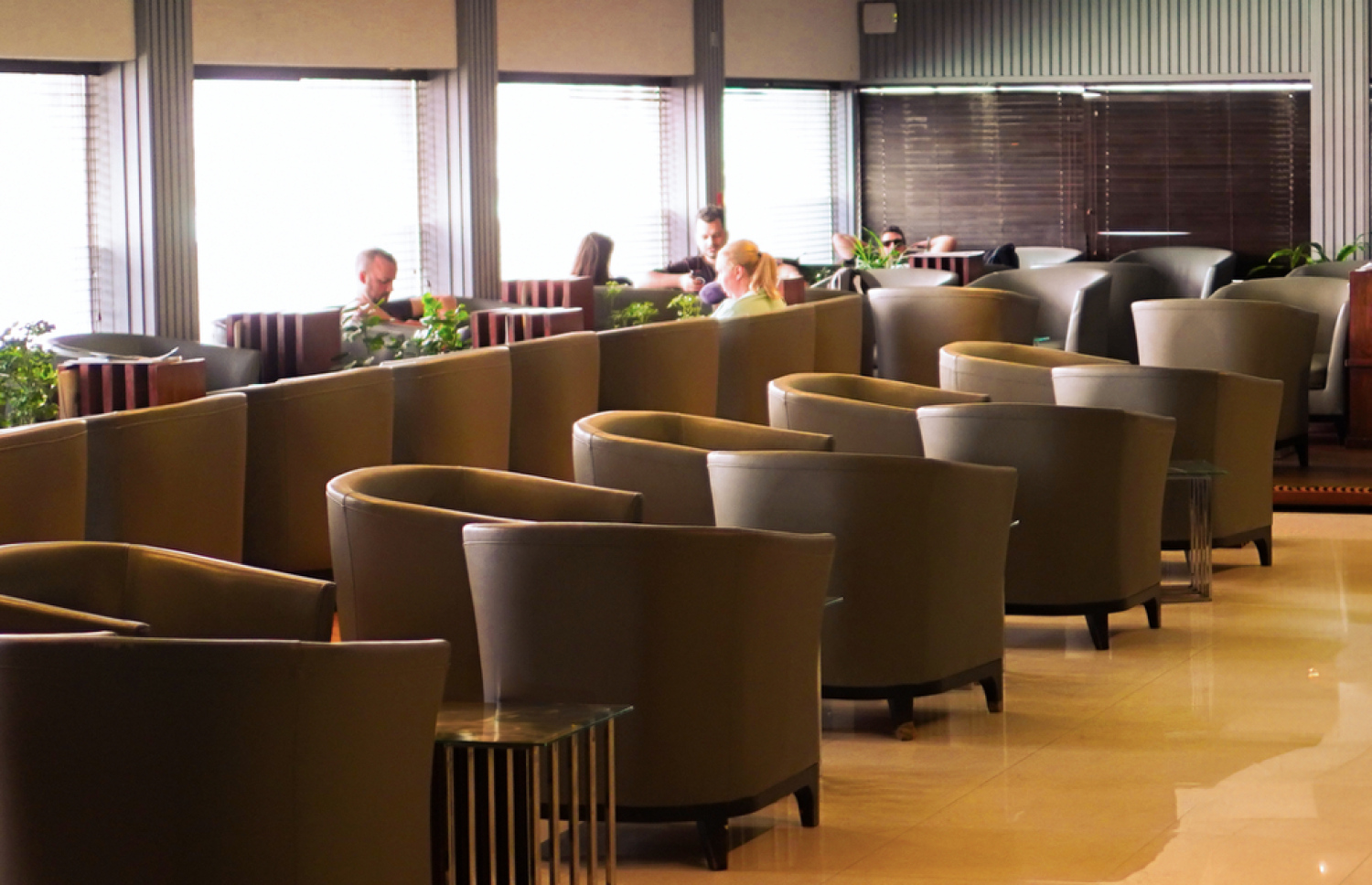 މޯލްޑިވިއަންގެ ލައުންޖެއް.