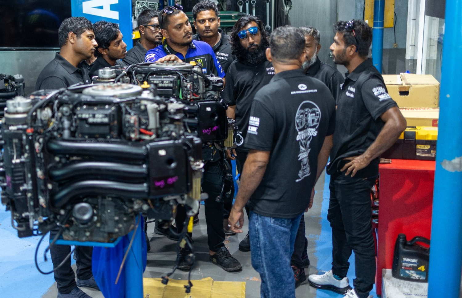 ތަމްރީނު ޕްރޮގުރާމުގެ ސެޝަނެއްގައި ބައިވެރިންނަށް މައުލޫމާތު ދެނީ.