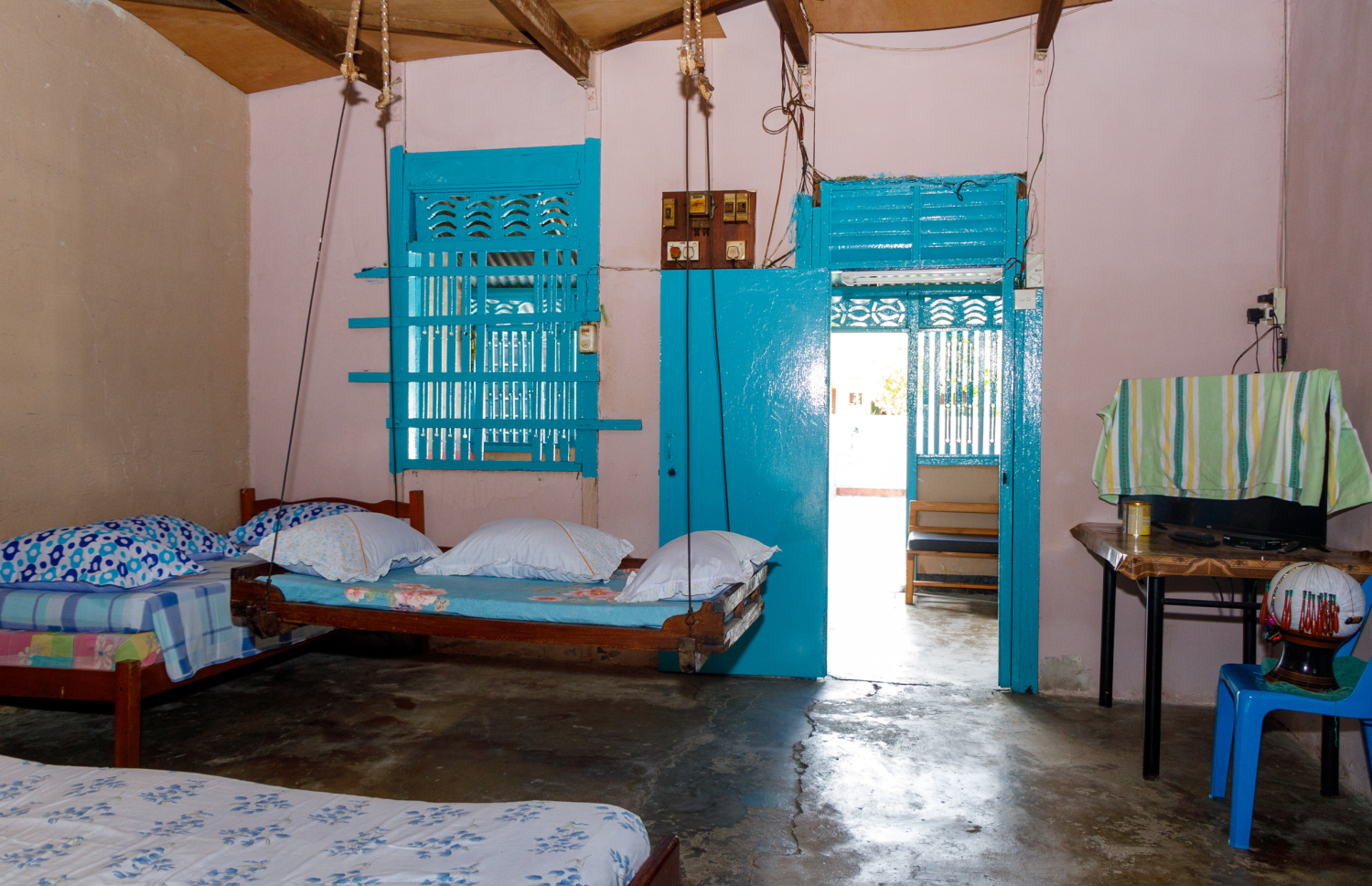 ވަހީދާ ދިރިއުޅޭ ގެ: މުޅި ގެ އޮތީ ވަރަށް ރީއްޗަށް ފޮޅައި ސާފުކޮށްފައި. -- މިހާރު ފޮޓޯ: އަލީ ނަސީރު