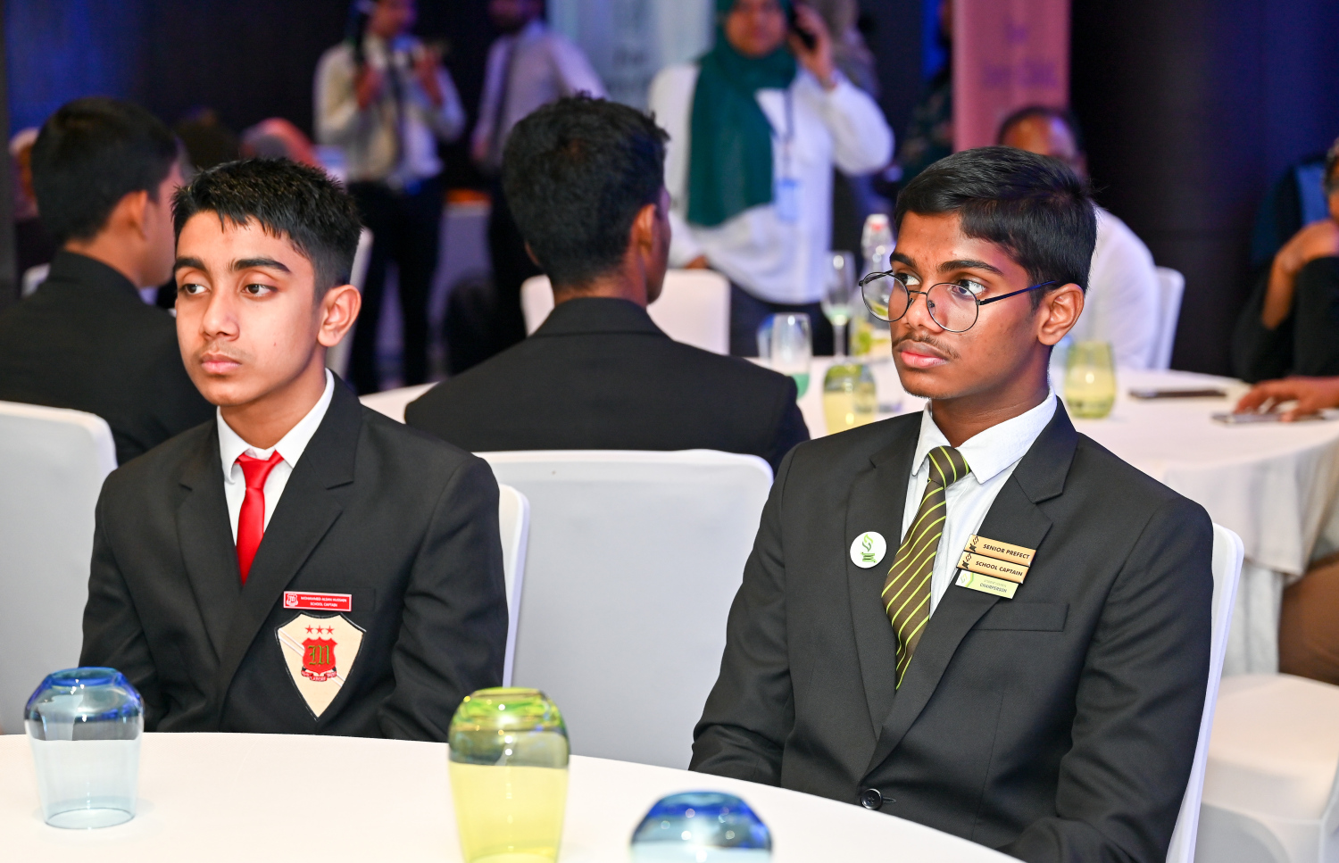 ތައުލީމަށް އިންގިލާބީ ބަދަލު" އިފްތިތާހު ކުރުމަށް މިއަދު ބޭއްވި ރަސްމިއްޔާތުގައި ސްކޫލު ދަރިވަރުންތަކެއް ބައިވެރިވަނީ.-- ފޮޓޯ: ނިޝާން އަލީ / މިހާރު