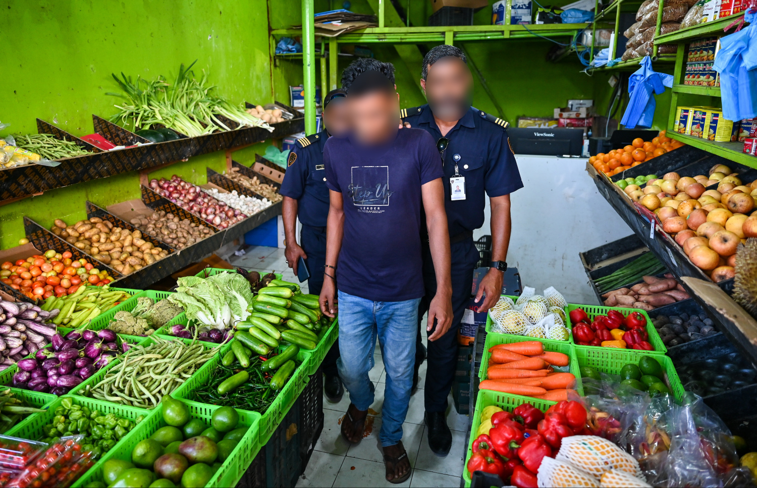 އިމިގްރޭޝަންގެ ބޮޑު އޮޕަރޭޝަން