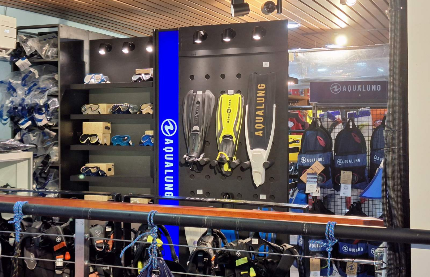 ސީގިއާއިން ވިއްކާ ބައެއް ޕްރޮޑަކްޓުތައް.