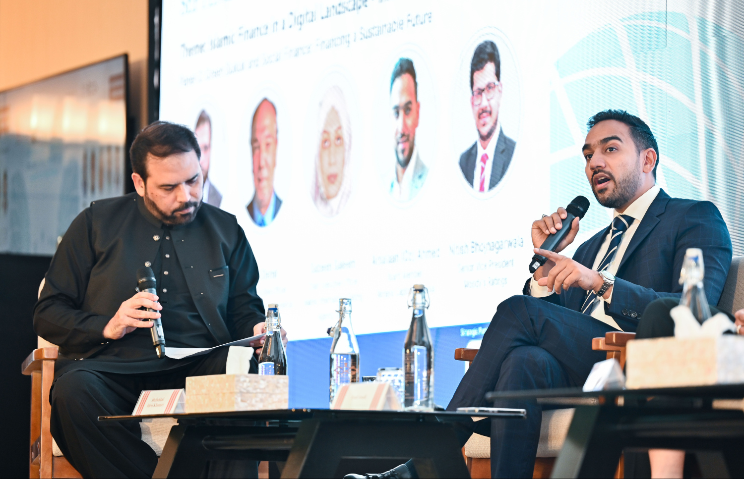 ގްލޯބަލް އިސްލާމިކް ފައިނޭންސް ސަމިޓްގައި ގްރީން ސްކޫކާއި ސޯޝަލް ފައިނޭންސާ ބެހޭގޮތުން ޕެނަލް ޑިސްކަޝަން ކުރިއަށް ގެންދަނީ.--- ފޮޓޯ: ފަޔާޒު މޫސާ | މިހާރު