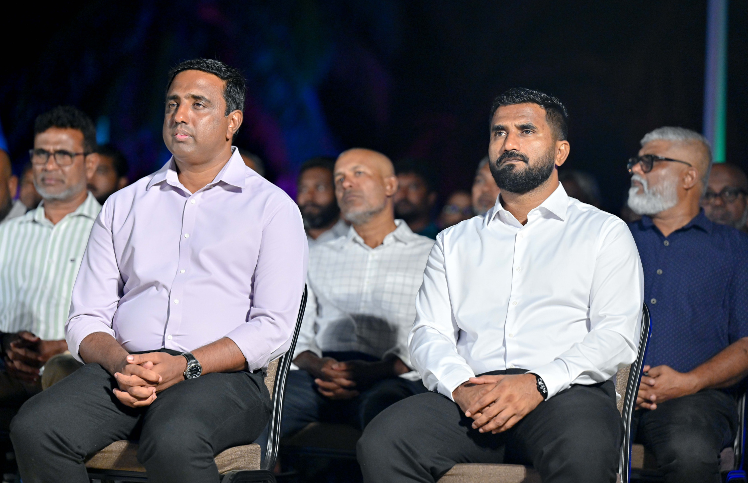 އުތުުރު ގޭޓްވޭ ޕްރޮޖެކްޓްގެ ތެރެއިން އެކަމަށް ހާއްސަ މައި އޮފީސް ހުޅުވުމަށް މިރޭ ހއ. އުލިގަމުގައި ބޭއްވި ހާއްސަ ރަސްމިއްޔާތުގައި ހޯރަފުށީ ދާއިރާގެ މެމްބަރު އަލީ މޫސާ (ވ) އާއި ޑެޕިއުޓީ އިމިގްރޭޝަން ކޮންޓްރޯލަރު އަޝްފާން ބައިވެރިވެވަޑައިގަންނަވަނީ.--- ފޮޓޯ: ނިޝާން އަލީ | މިހާރު