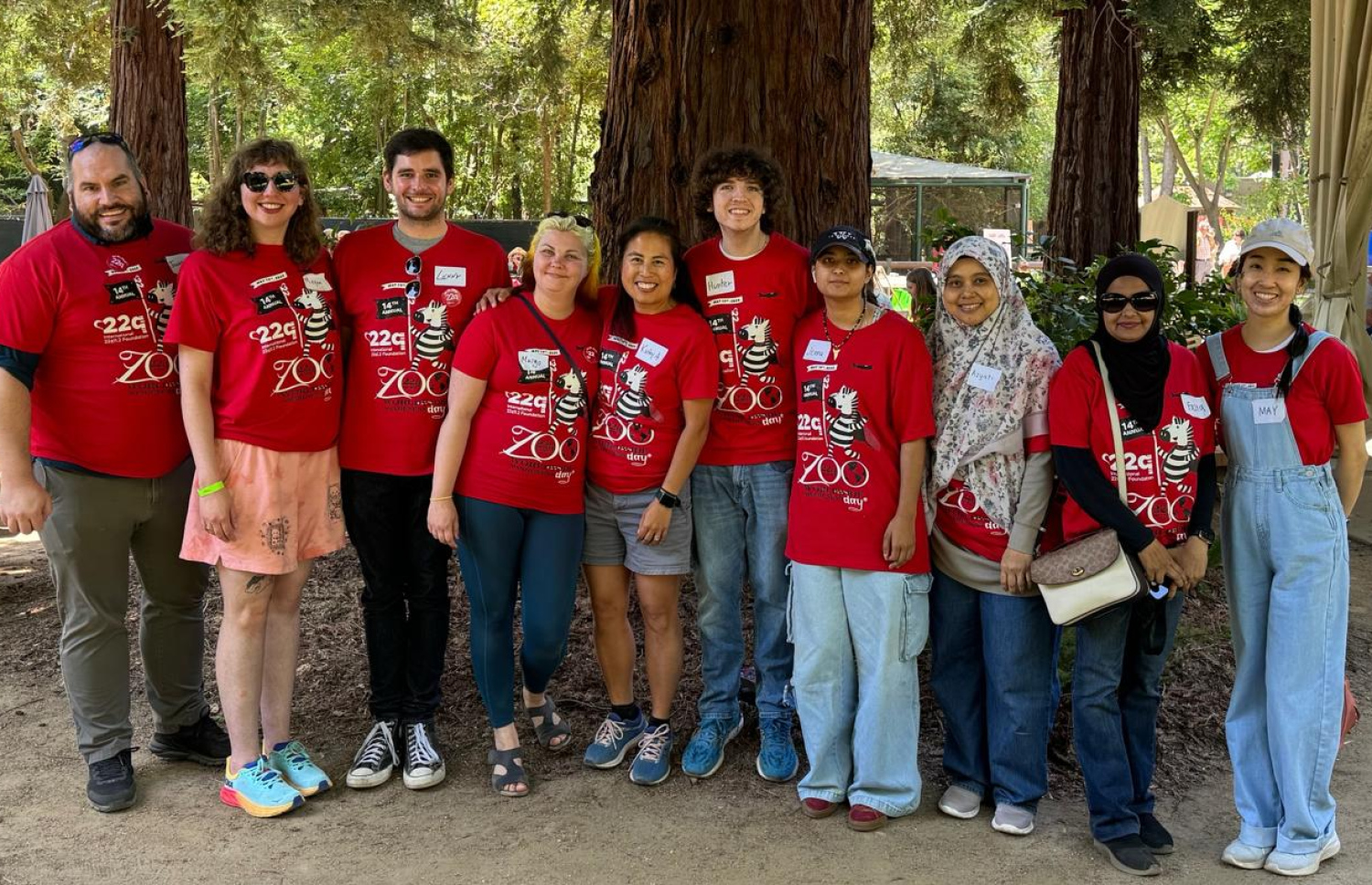 ސިންޑްރޮމްއާ ބެހޭގޮތުން އާއްމުން ހޭލުންތެރިކުރުވަން އެމެރިކާގައި ބޭއްވި ސެޝަންއެއްގައި ޑރ. ފަޒްނާ (ކ-2)، އަދި އޭނާއާއެކު ކިޔެވި ބައެއް ޑޮކްޓަރުން ބައިވެރިވަނީ.