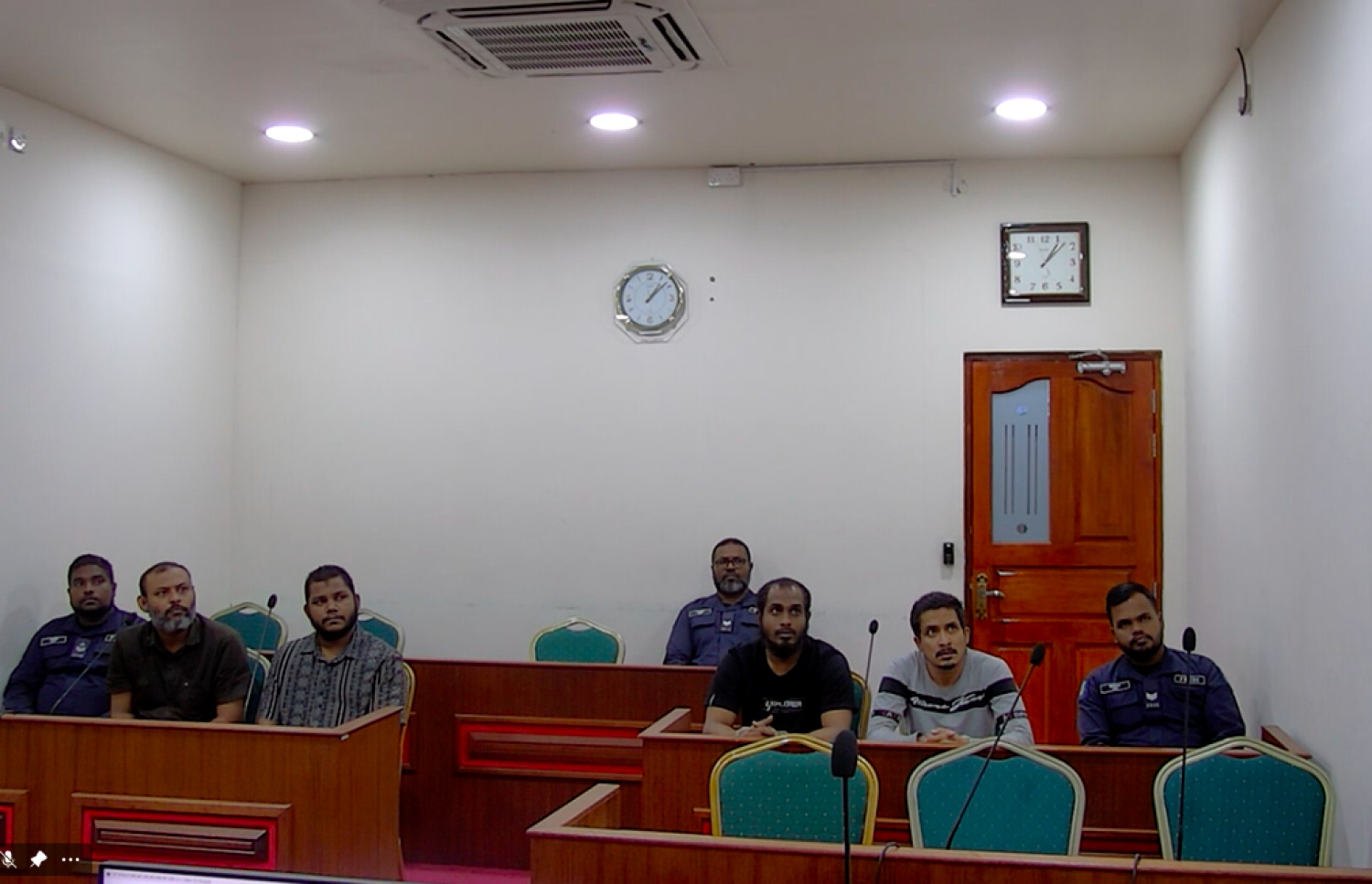 އެ މައްސަލާގައި ދައުވާލިބޭ ހަތަރު މީހުން މިއަދުގެ އަޑުއެހުމުގައި ބައިވެރިވަނީ