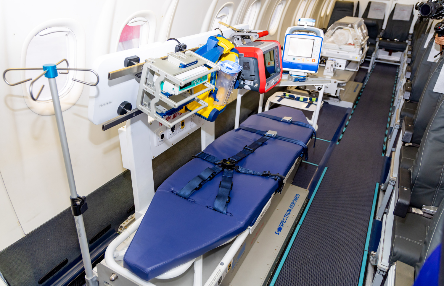 އުރީދޫއިން ހަދިޔާކުރި ސާމާނުތައް