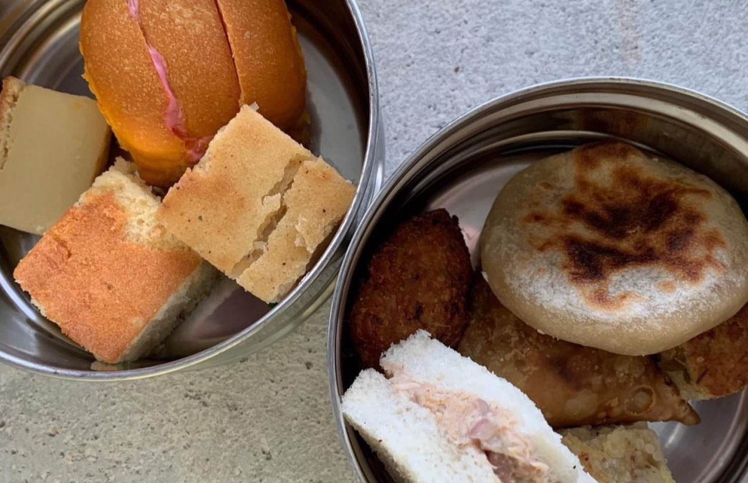 ކެރޮން އަށް މީހަކު ހަދިޔާކުރި ހެދިކާ ތަށިބަރި.