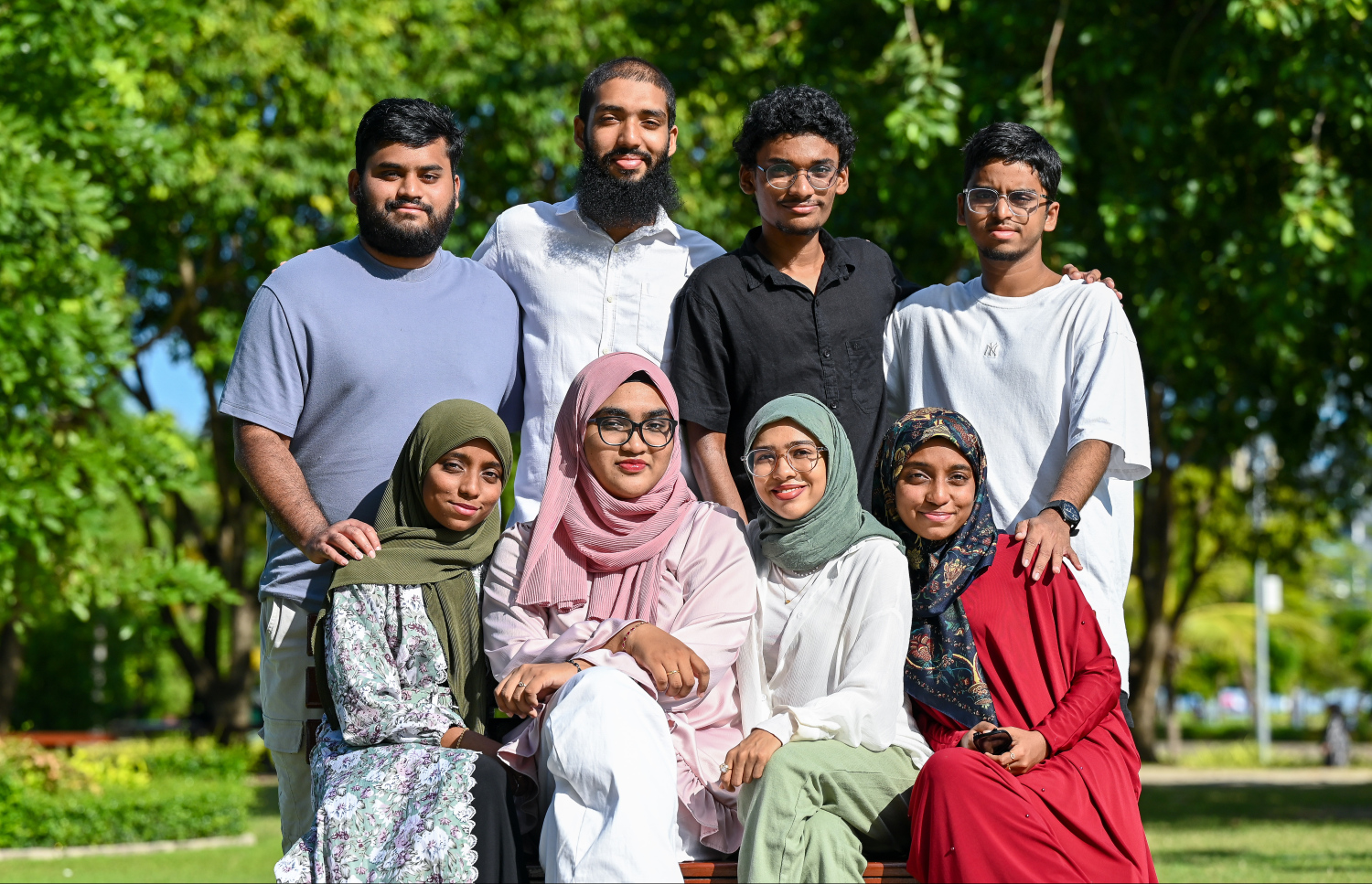 ލަތީފާއަށް މާމަ ކިޔާ ކުދިންގެ ތެރެއިން މިހާތަނަށް އޯލެވެލް ނިންމި އަށް ކުދިން. މި ހުރިހާ ކުދިން ވެސް ވަނީ އޯ ލެވެލްގެ ގަދަ 10 ގައި ހިމެނިފައި.-- ފޮޓޯ: ފަޔާޒު މޫސާ | މިހާރު