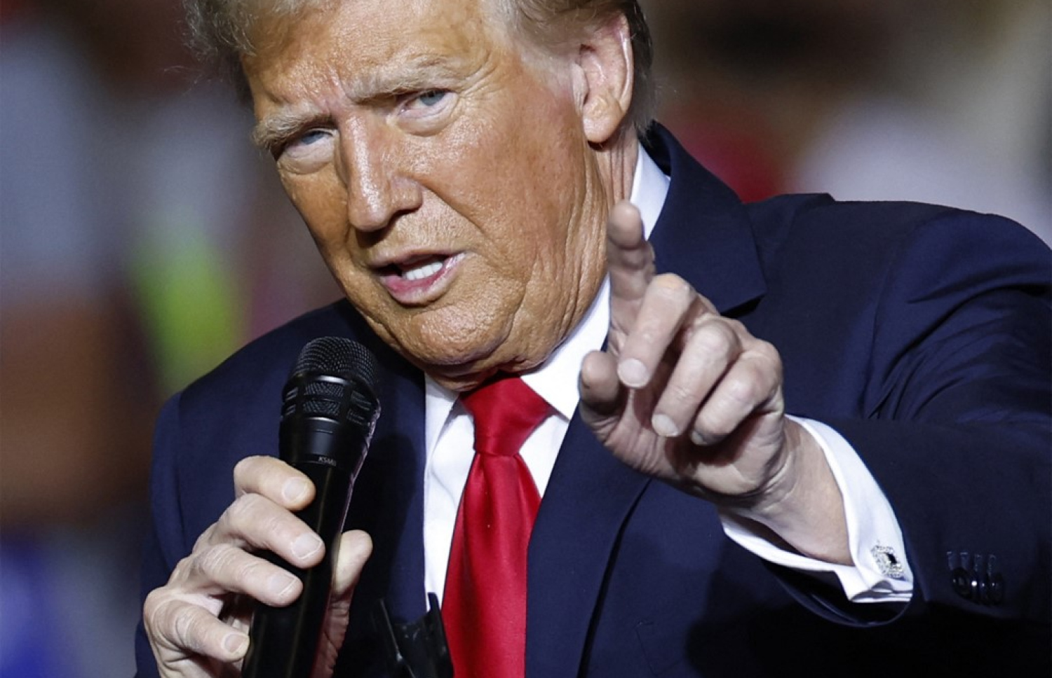 ރިޕަބްލިކަން ޕާޓީގެ ކެންޑިޑޭޓް ކުރީގެ ރައީސް ޑޮނަލްޑް ޓްރަމްޕް. -- ފޮޓޯ: އޭއެފްޕީ