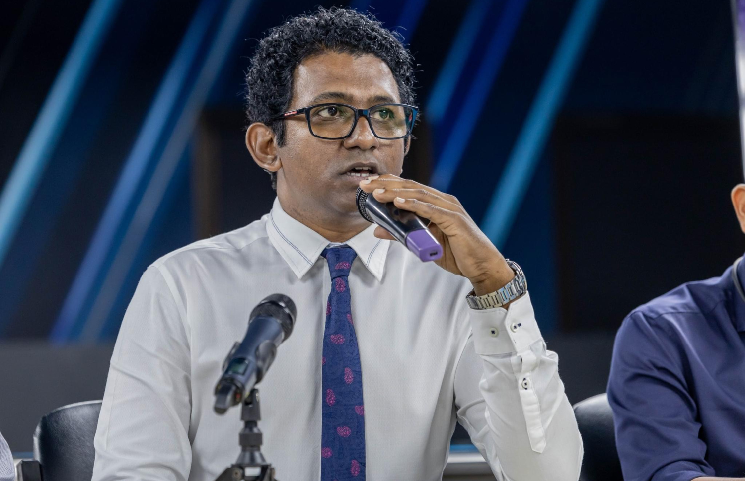 އެޗްޑީސީގެ ޗެއާމާން ނާސިފް.