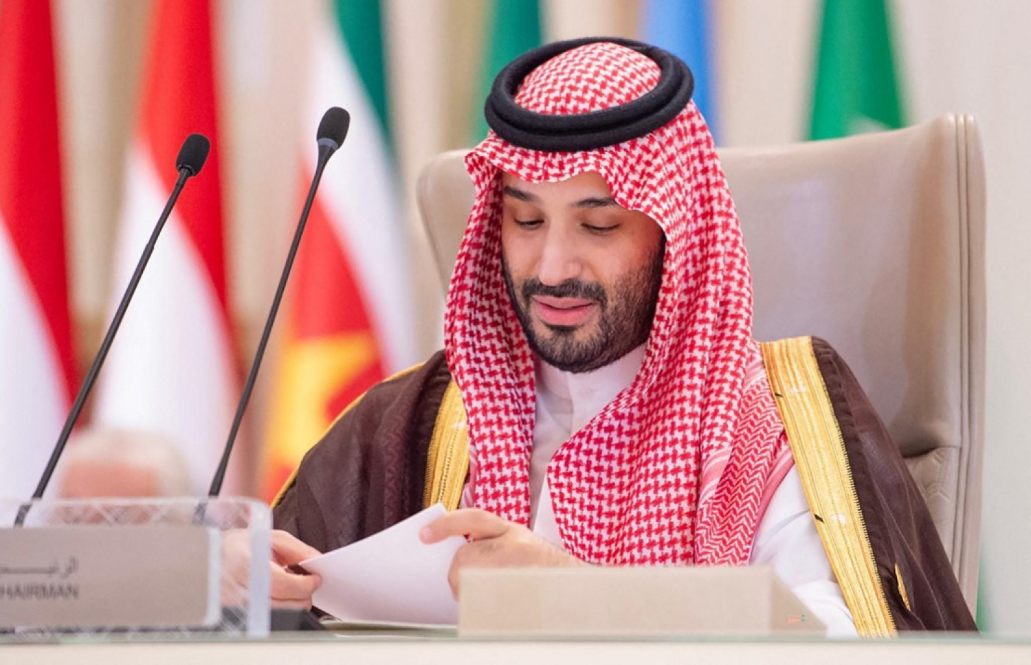 އޯގަނައިޒޭޝަން އޮފް އިސްލާމިކް ކޯޕަރޭޝަން (އޯއައިސީ) އާއި އޯއައިސީގެ އެކްސްޓްރާ އޯޑިނަރީ ލީޑާސް ޖޮއިންޓް ސަމިޓްގައި ސައޫދީ އަރަބިއްޔާގެ ވަލީ އަހުދު މުހައްމަދު ބިން ސަލްމާން. -- ފޮޓޯ: އޭއެފްޕީ