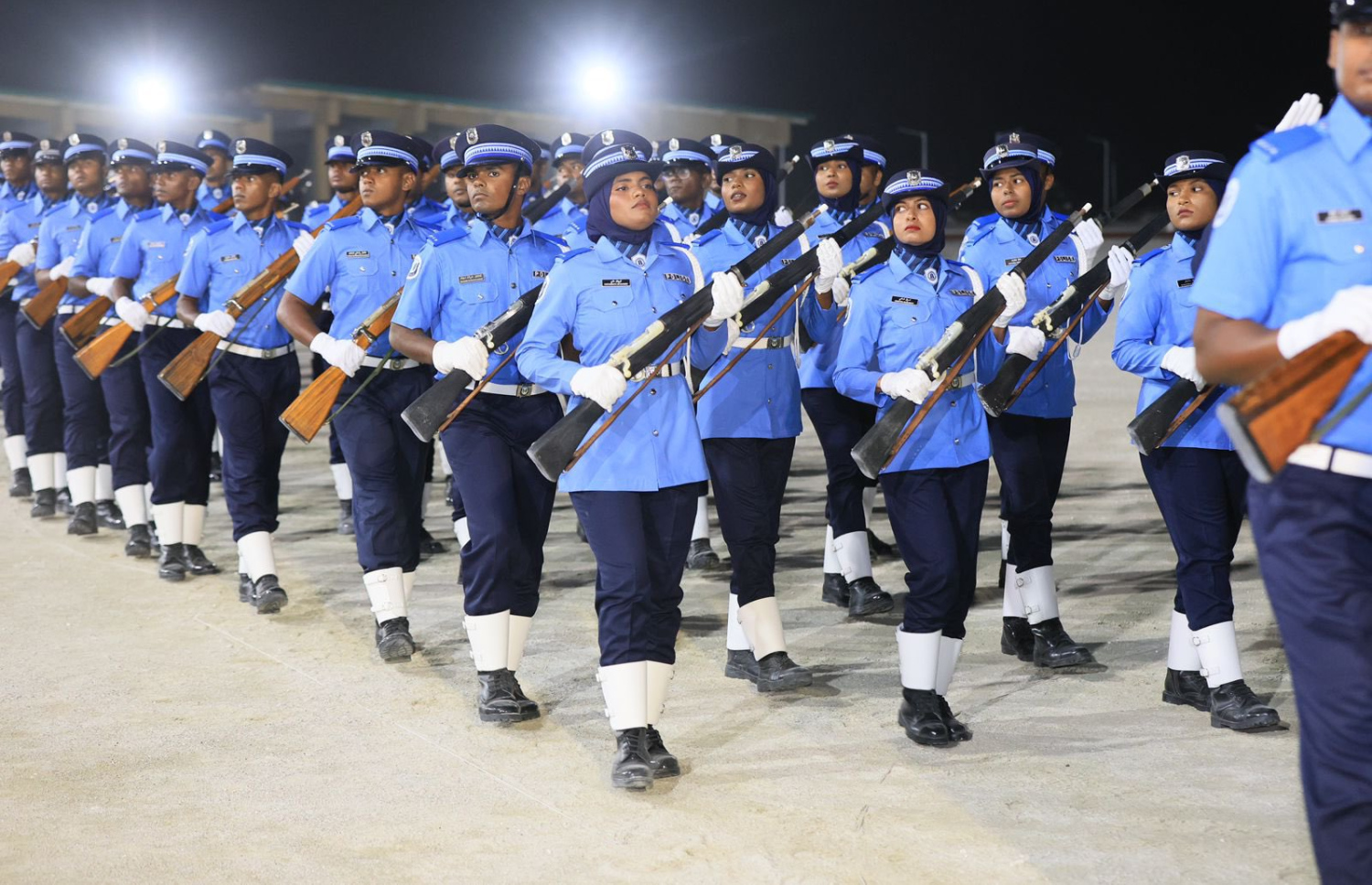 ޕޮލިސް އެކަޑަމީގައި ބޭއްވި 37 ވަނަ ޕޮލިސް އިނީޝިއަލް ޓްރެއިނިން ކޯހުގެ ދަސްވެނިވެ ހިނގާލުމުގެ ރަސްމިއްޔާތު.