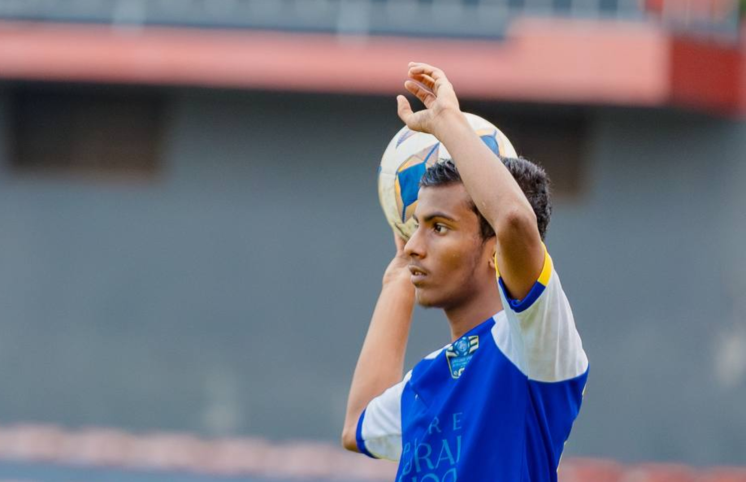 ގޯލްޑް ކަޕްގައި އަހްޒަމް ކުޅުނު މެޗެއްގައި