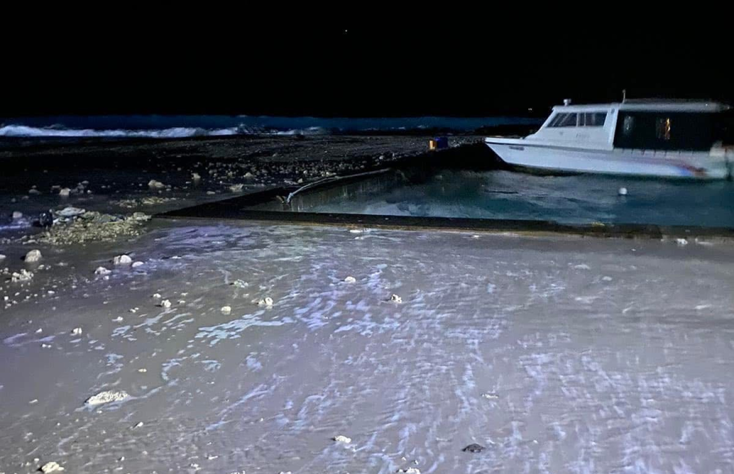 ރޭގެ ވަގުތުގައި ނަރުދޫއަށް އަދާޔާހިލާފަށް އުދަ އަރަނީ