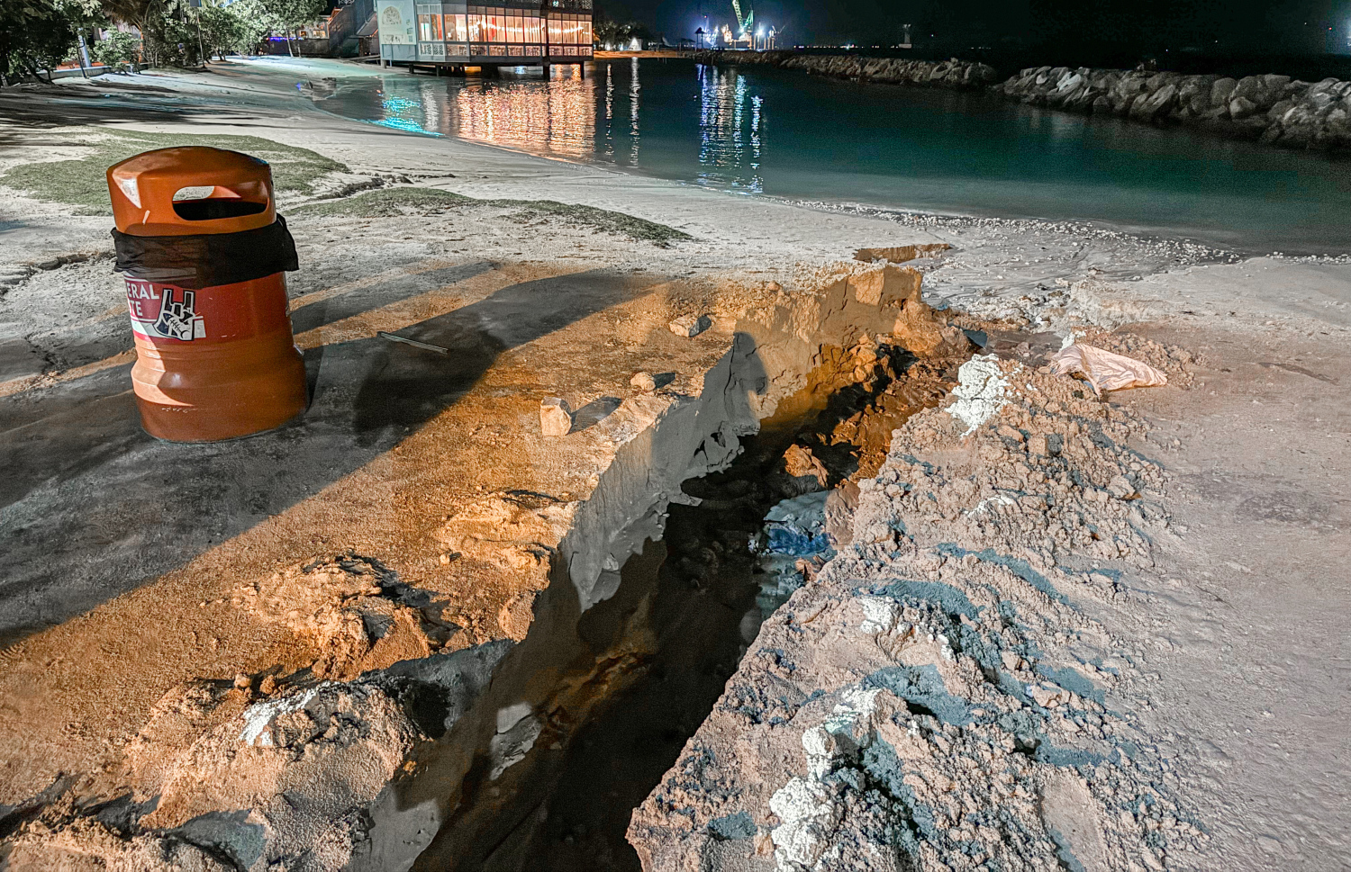 ރަސްފަންނާ ދިމާލުން ކޯރެއް ކަނޑާފައި.-- ފޮޓޯ: ނިޝާން އަލީ/ މިހާރު