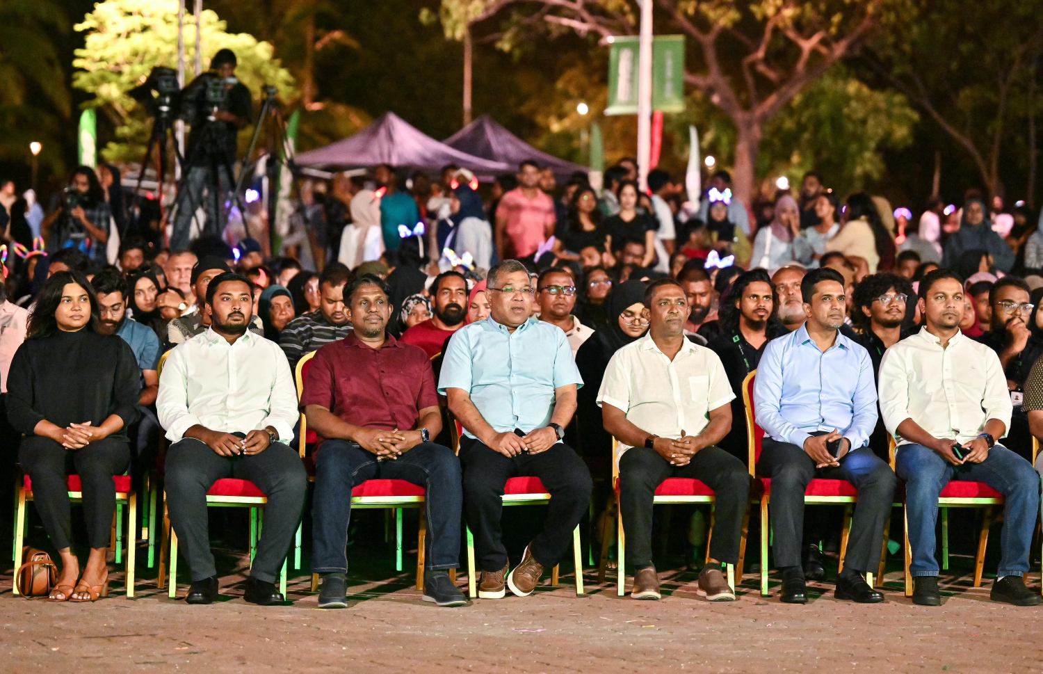 އަވަސް އެޕްލިކޭޝަން ތައާރަފް ކުރުމަށް ބޭއްވި ރަސްމިއްޔާތުގެ ތެރެއިން -- ފޮޓޯ: ފަޔާޒް މޫސާ / މިހާރު