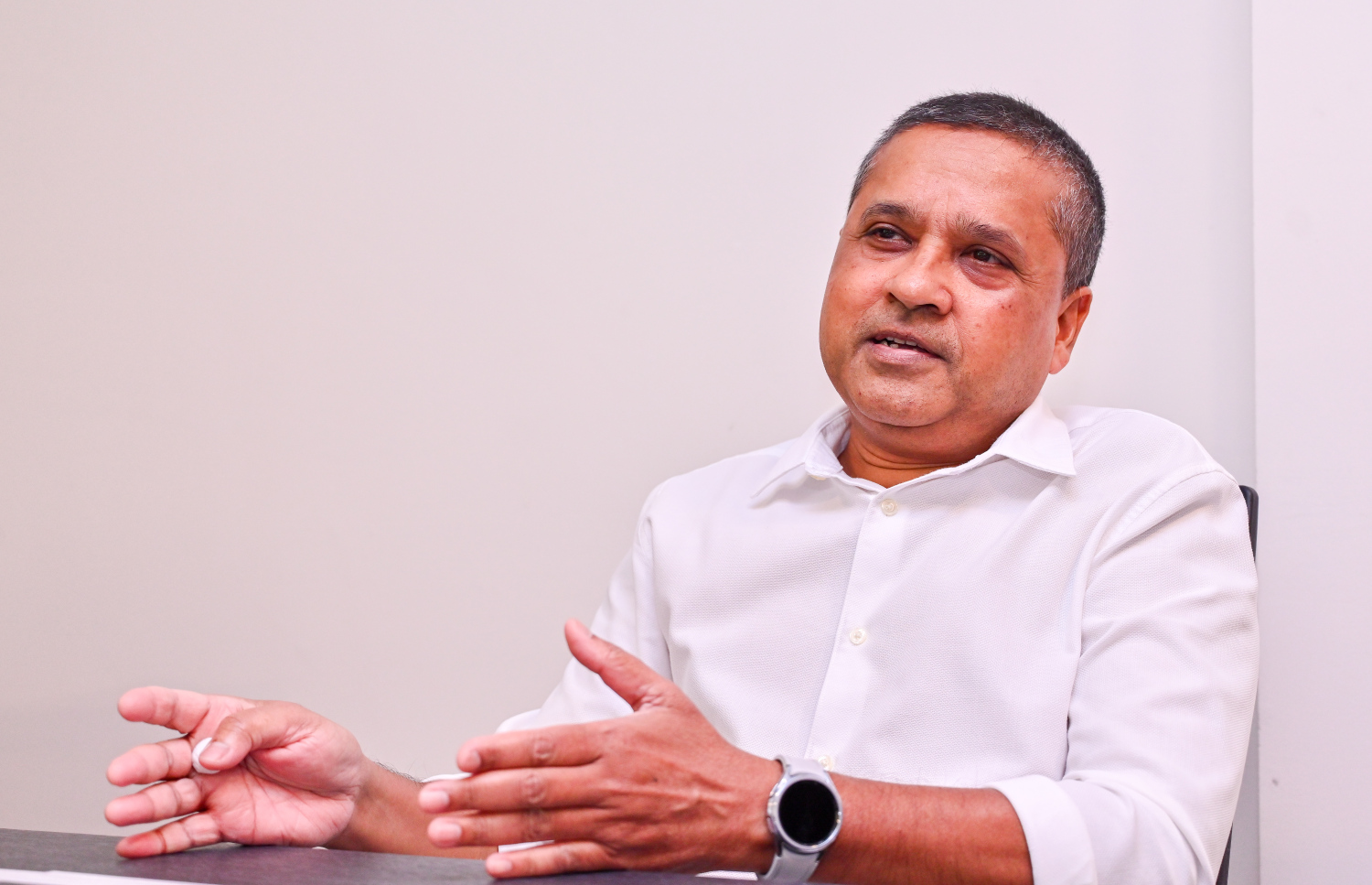 ިބިންމާ އިބްރާހީމް ވަހީދު "މިހާރު" އަށް އިންޓަވިއުދެނީ. -- ފޮޓޯ: ނިޝާން އަލީ/ މިހާރު