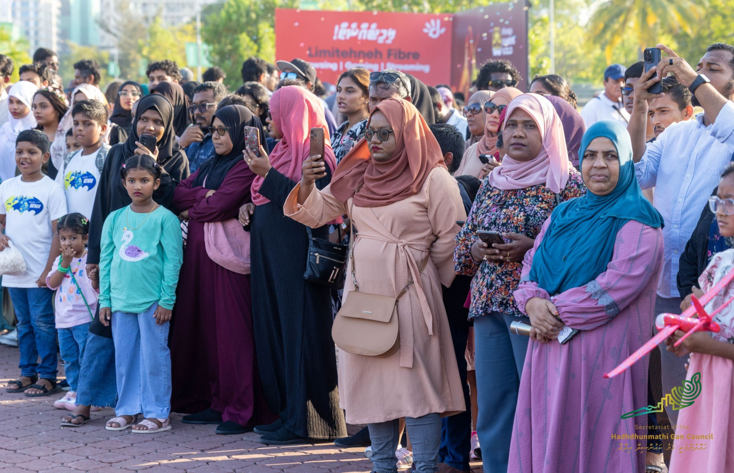 ޓްރެވެލް ގާއީޒްގެ ފަރާތުން އިންތިޒާމުކޮށްގެން ކުރިއަށްގެންދާ "ރަށު އެކްސްޕޯ 2025" ހުޅުމާލޭ ސެންޓްރަލް ޕާކުގައި ކުރިއަށްދަނީ.-- ފޮޓޯ: ރަށު އެކްސްޕޯ