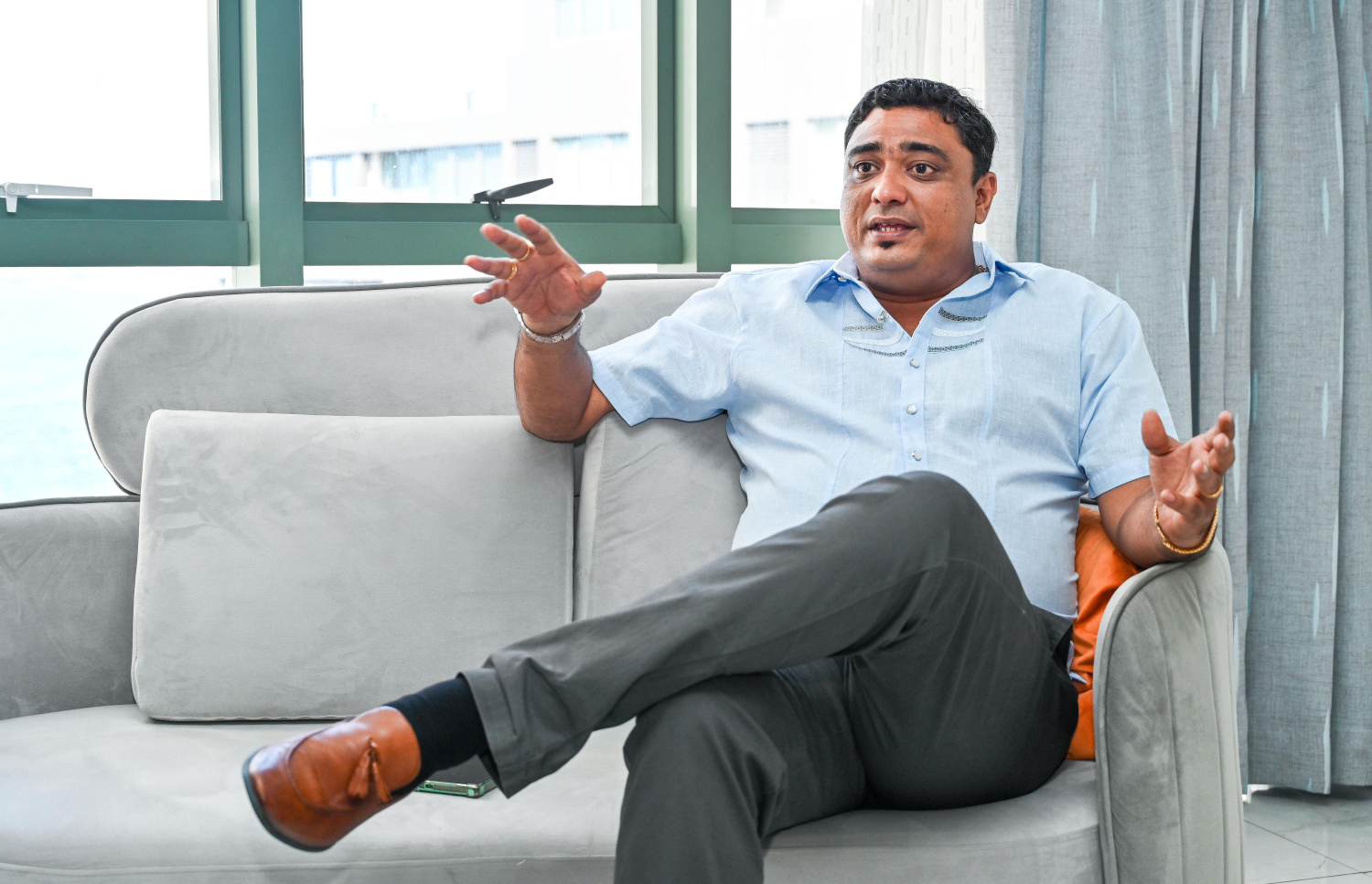 މަދޫ "މިހާރު" އަށް ދެއްވި ހާއްސަ އިންޓަވިއުގެ ތެރެއިން -- ފޮޓޯ: ފަޔާޒް މޫސާ / މިހާރު