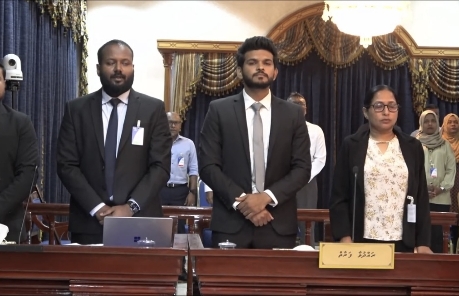 ބަންޑާރަ ނައިބުގެ އޮފީސް ތަމްސީލް ކުރައްވާ ވަކީލުން މިއަދު ޝަރީއަތުގެ މަޖިލީހުގައި