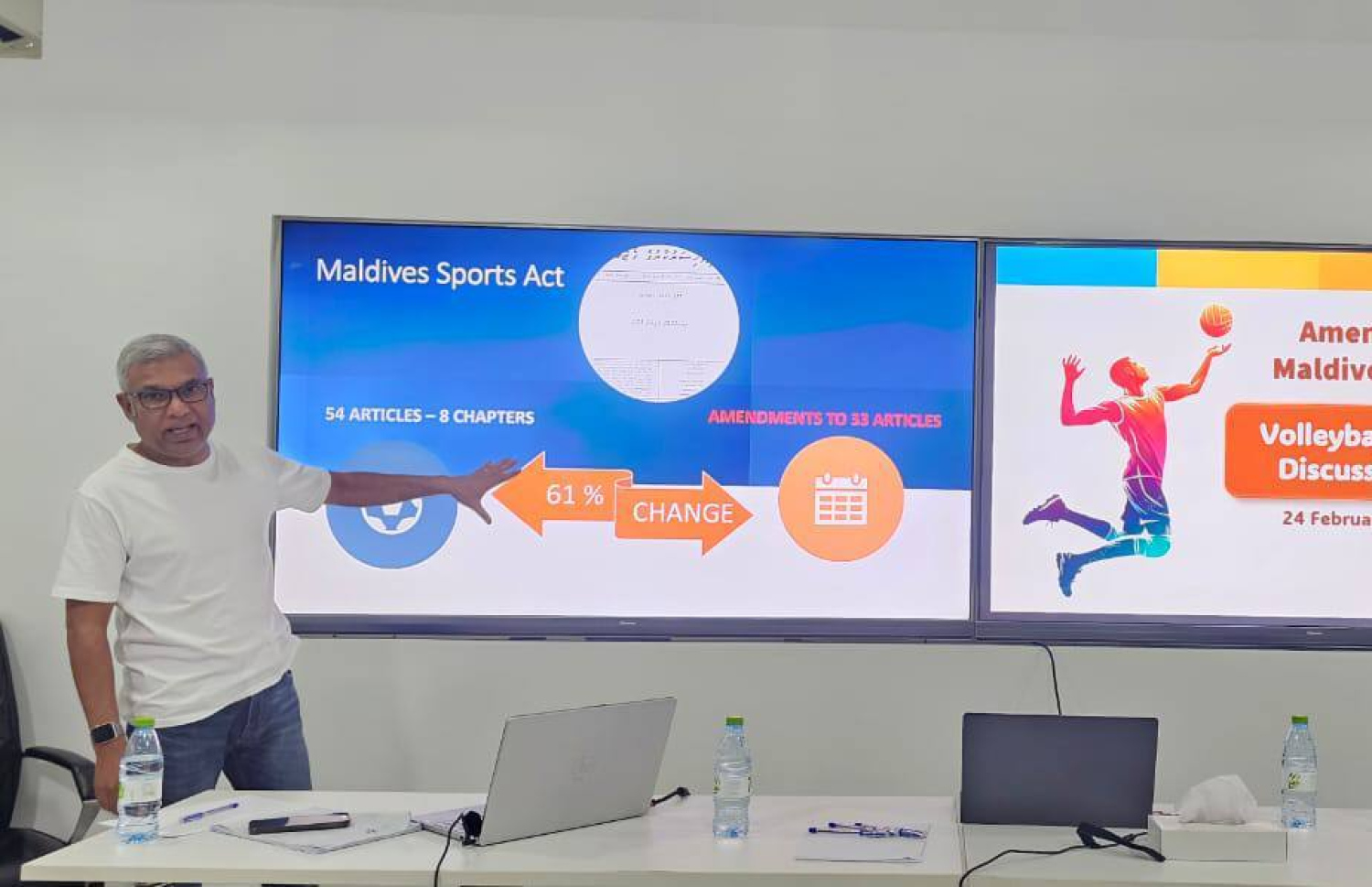 ކުޅިވަރު ގާނޫނަށް ވީއޭއެމްގެ ފަރާތުން ހިޔާލު ހުށަހެޅުމަށް ރޭ ބޭއްވި މަހާސިންތާގެ ތެރެއިން --- ފޮޓޯ: ވީއޭއެމް