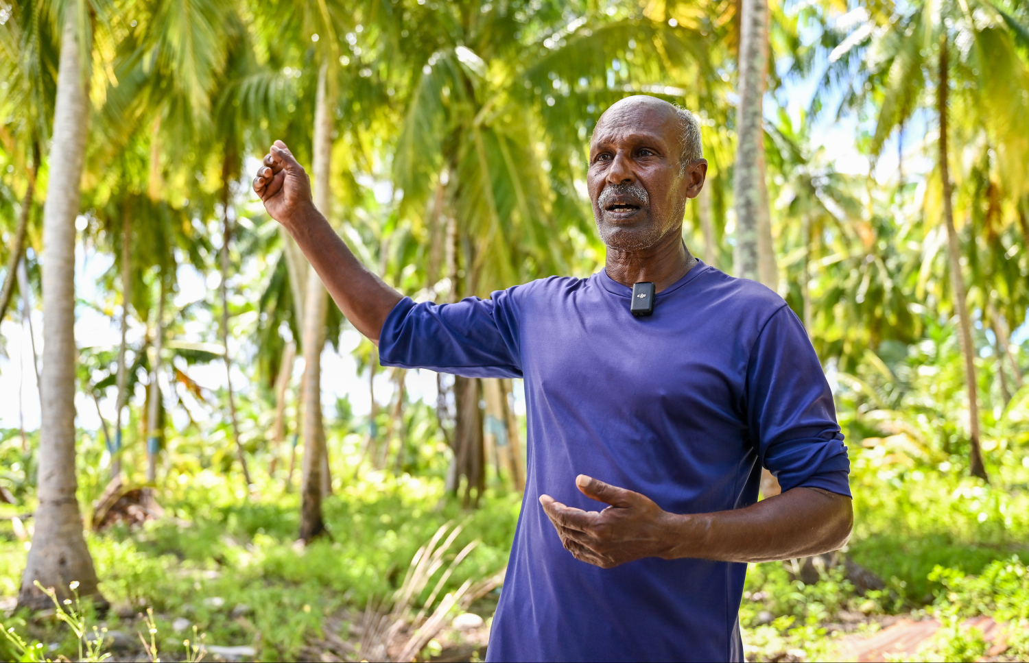 ގދ. ނަޑެއްލާ، އަހްމަދު ސައީދު: މި ރަށްތަކާ ބެހޭ ގޮތުން "މިހާރު" އަށް އިންޓަވިއު ދެނީ.-- ފޮޓޯ: ފަޔާޒް މޫސާ | މިހާރު