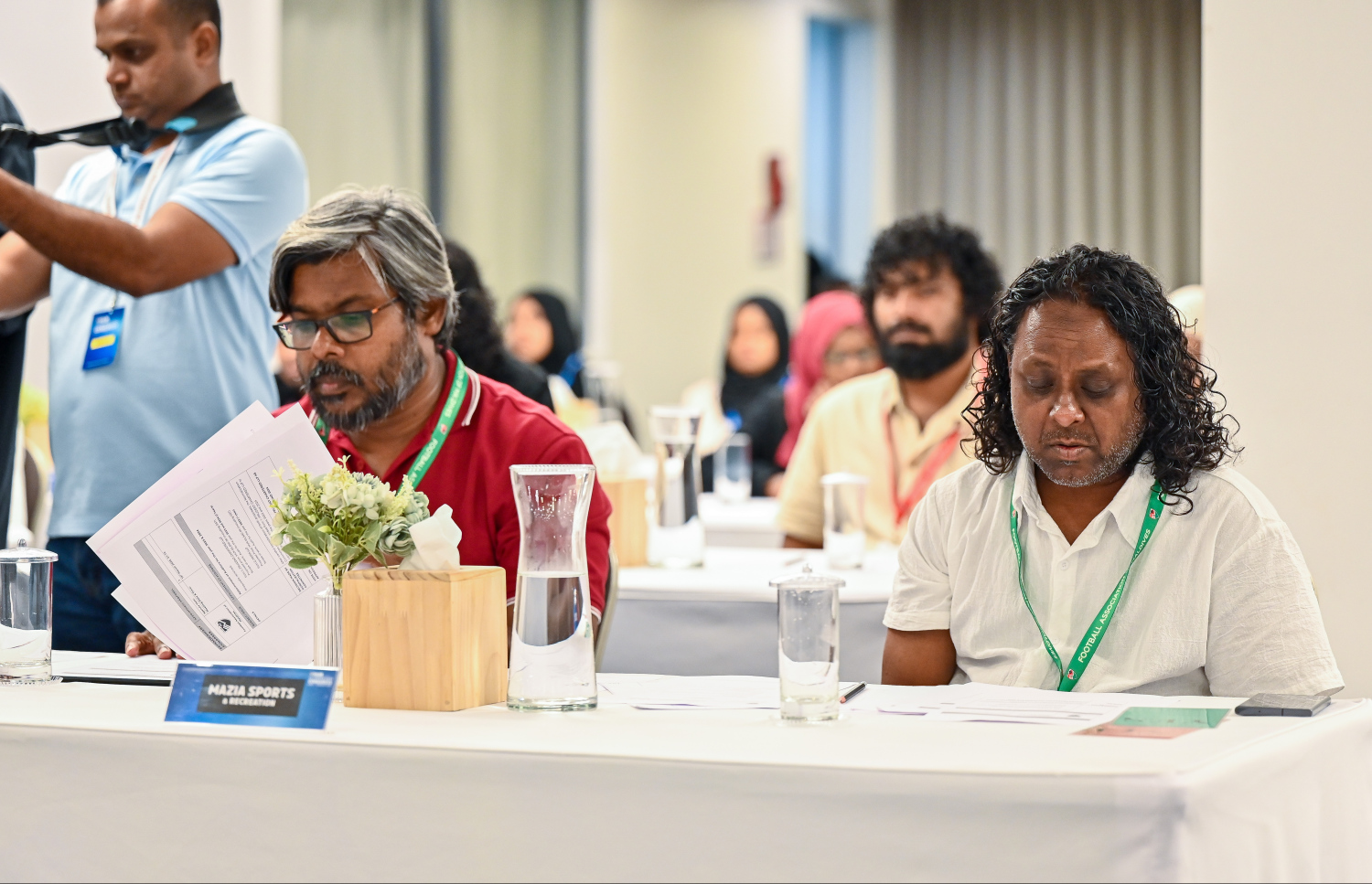 ތޯރިގްގެ ޓީމުގައި ކުރިން ވެސް އޮތް މޒިޔާގެ އޮފިޝަލުން މާޗް މަހު ބޭއްވި ކޮންގްރެސްގައި: ފުރަތަމަ ޑިވިޝަނުން ތޯރިގަށް ތާއީދު ކުރާ ކްލަބްޔަކުގެ ރަސްމީ އަދަދު މިހާރު ވަނީ ހަތަރަކަށް އަރާފަ --- ފޮޓޯ: ފަޔާޒު މުސާ | މިހާރު