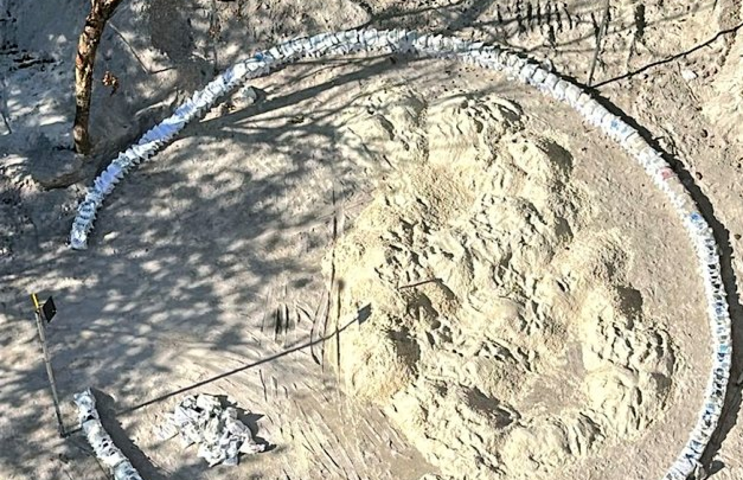 މާފަންނު ސަހަރާގައި ބައިބަލާ ކުޅޭ ތަނެއް ހަދާފައި.-- ފޮޓޯ: ނާޖިހު ދީދީ