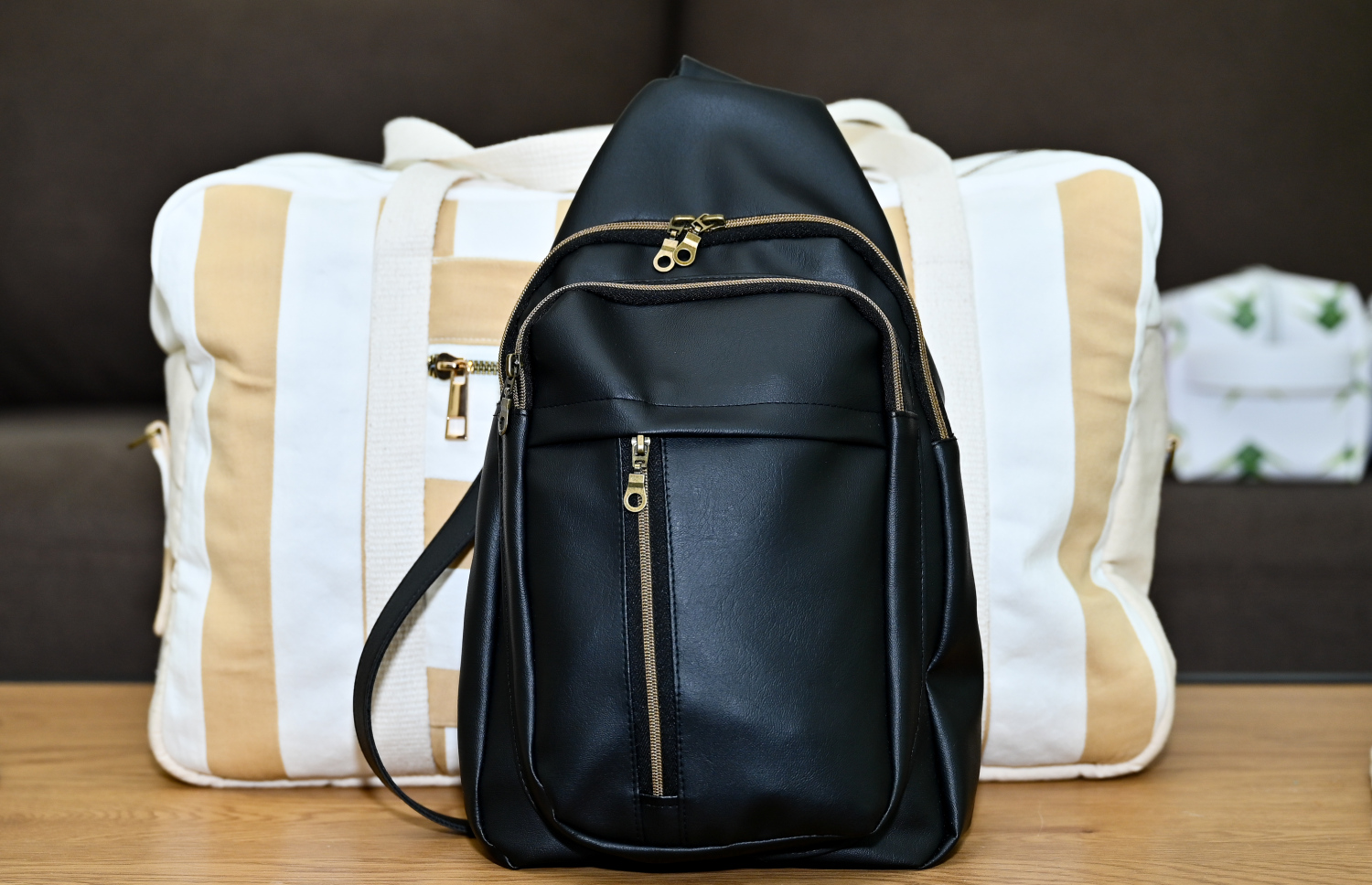 ޒީނަތު ފަހާފައިވާ ދަބަހެއް.-- ފޮޓޯ: ނިޝާން އަލީ | މިހާރު